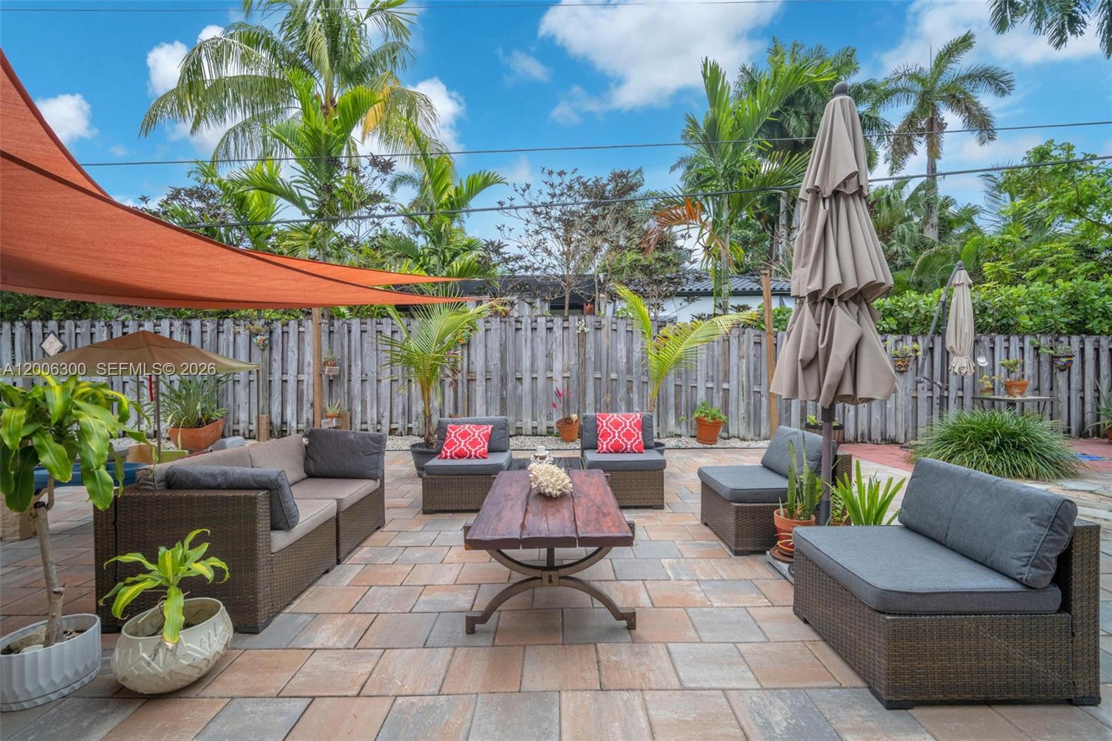 7701 Center Bay Dr, North Bay Village FL 33141