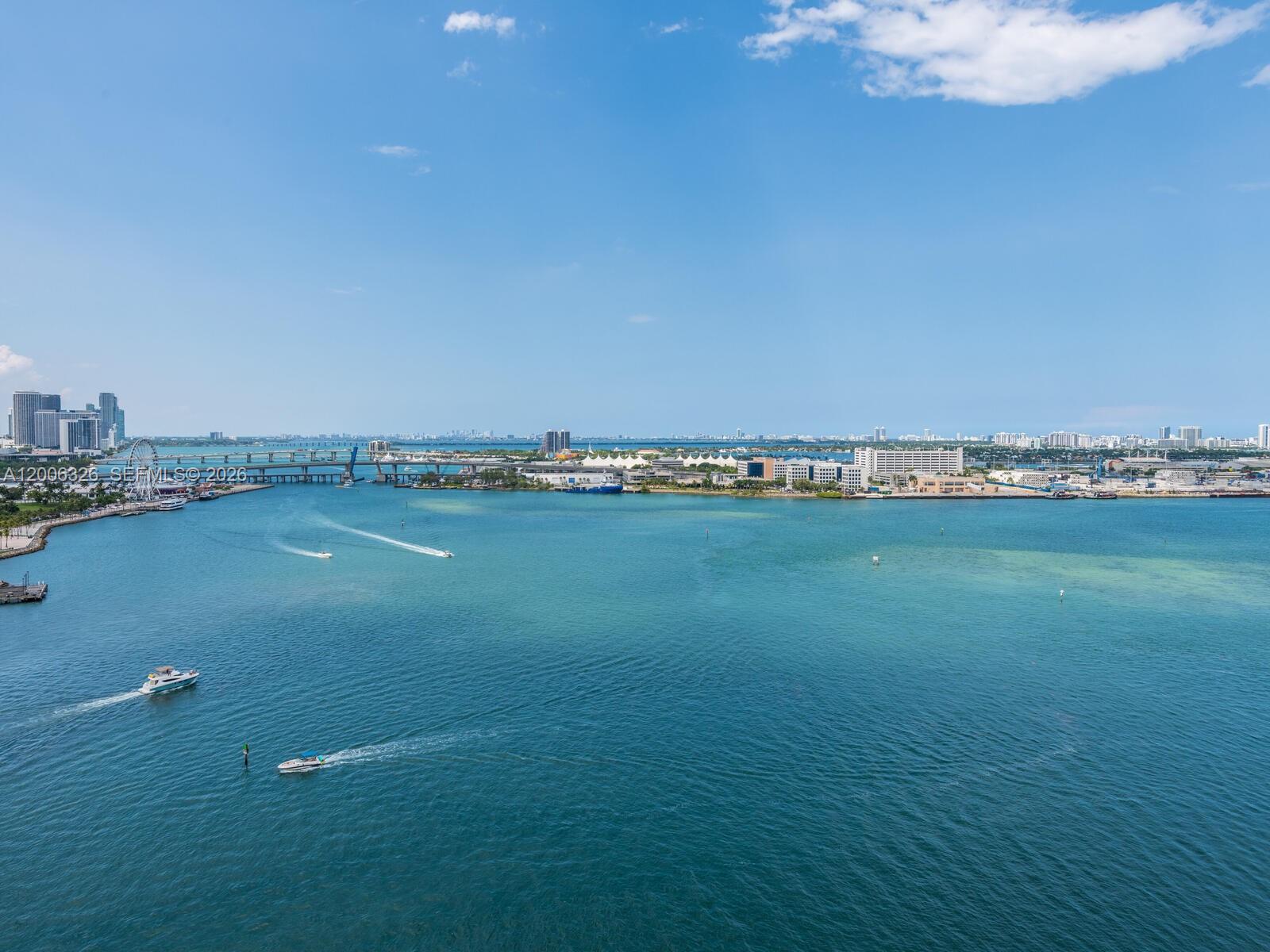 888 Brickell Key Dr #2112, Miami FL 33131