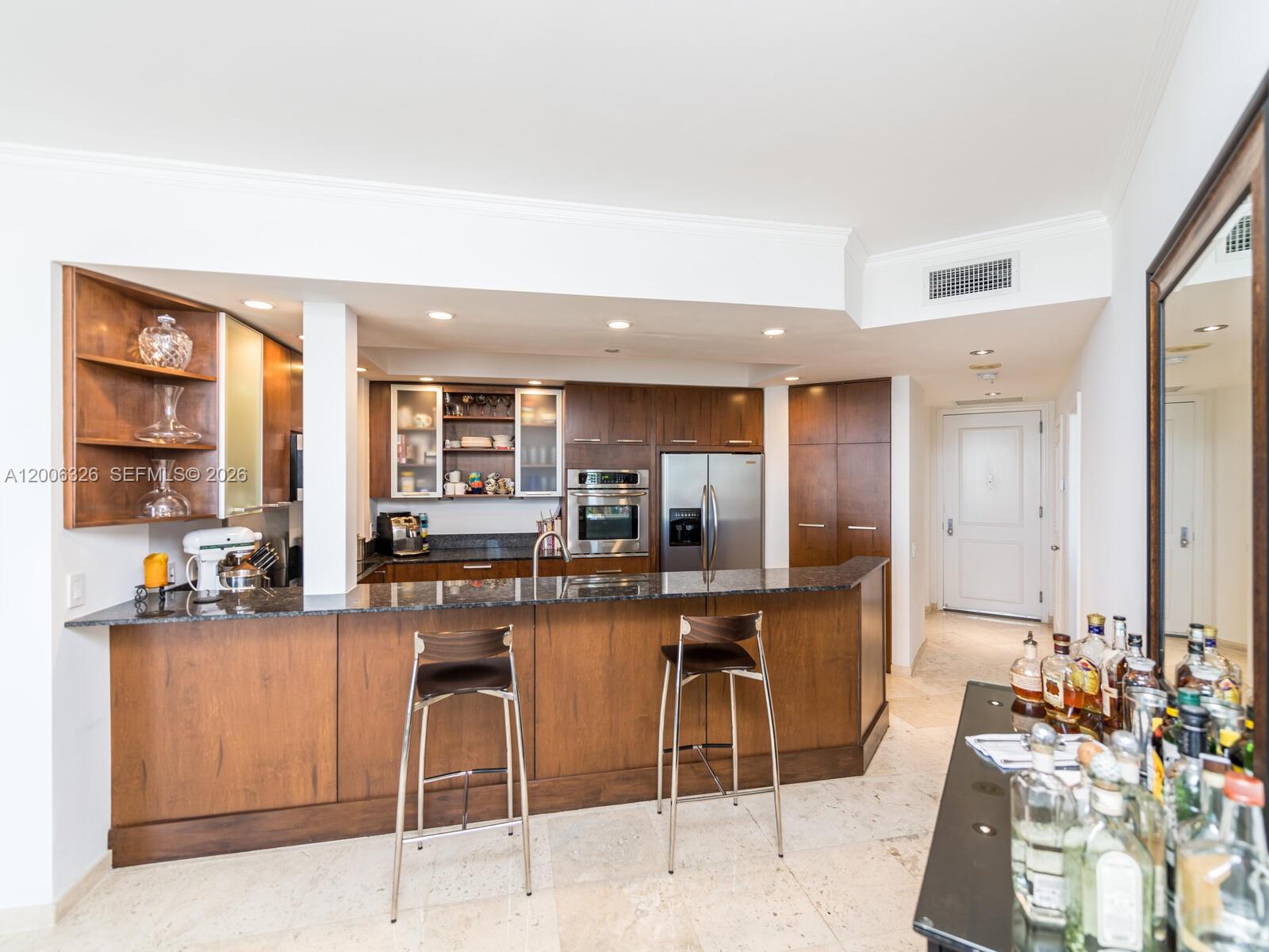 888 Brickell Key Dr #2112, Miami FL 33131