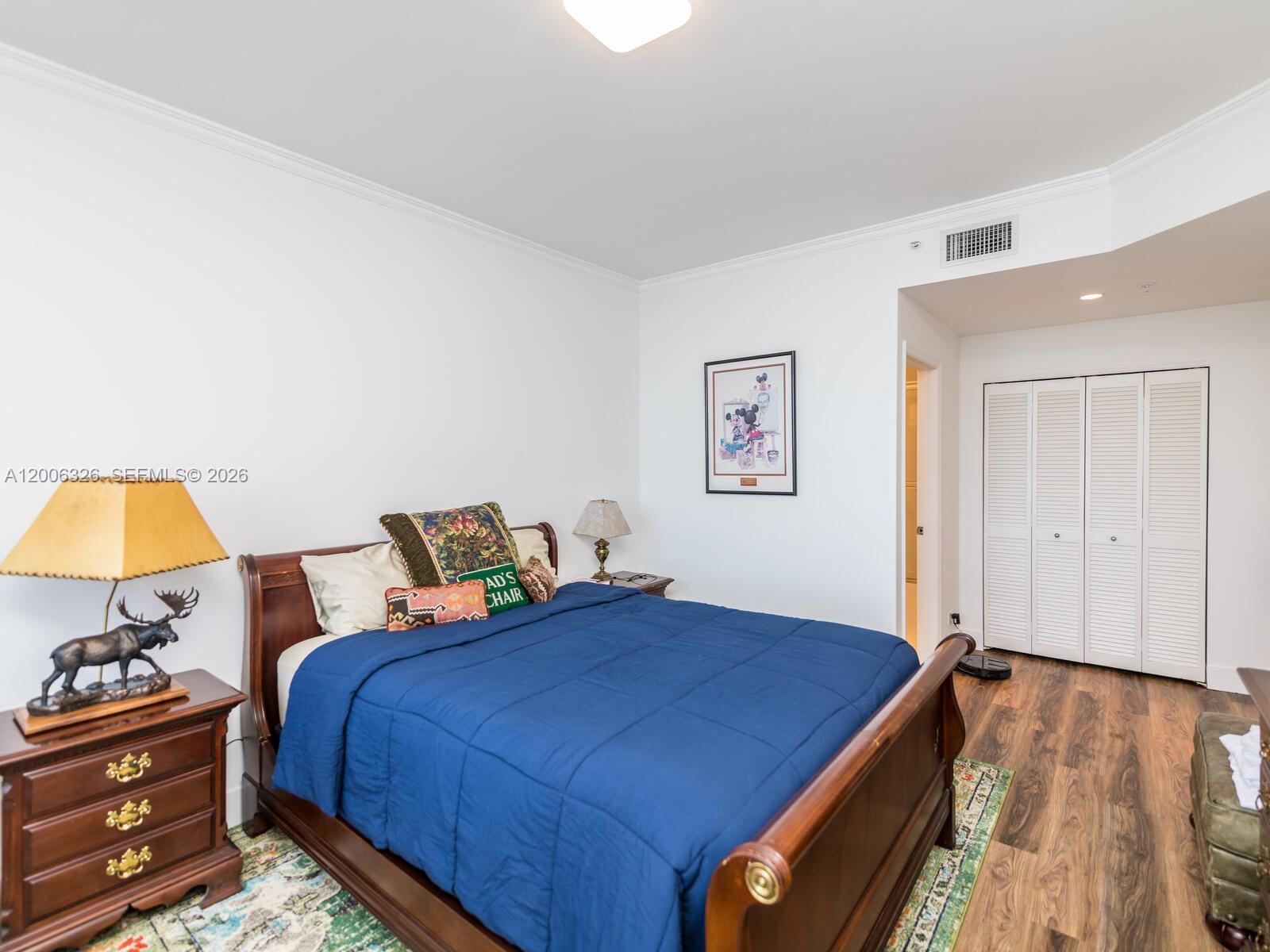 888 Brickell Key Dr #2112, Miami FL 33131