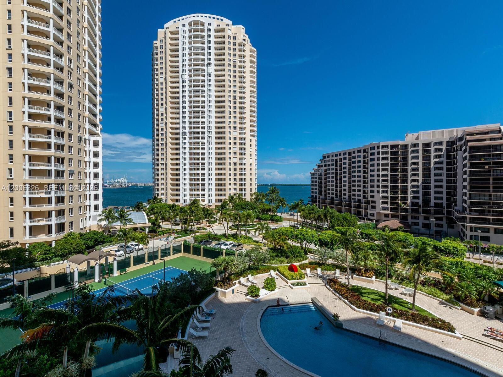 888 Brickell Key Dr #2112, Miami FL 33131