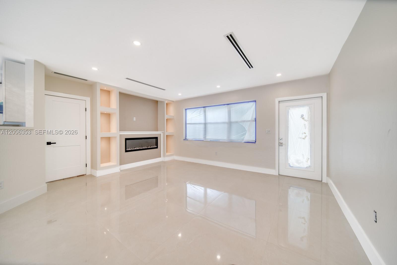 15730 SW 87th Ct, Palmetto Bay FL 33157