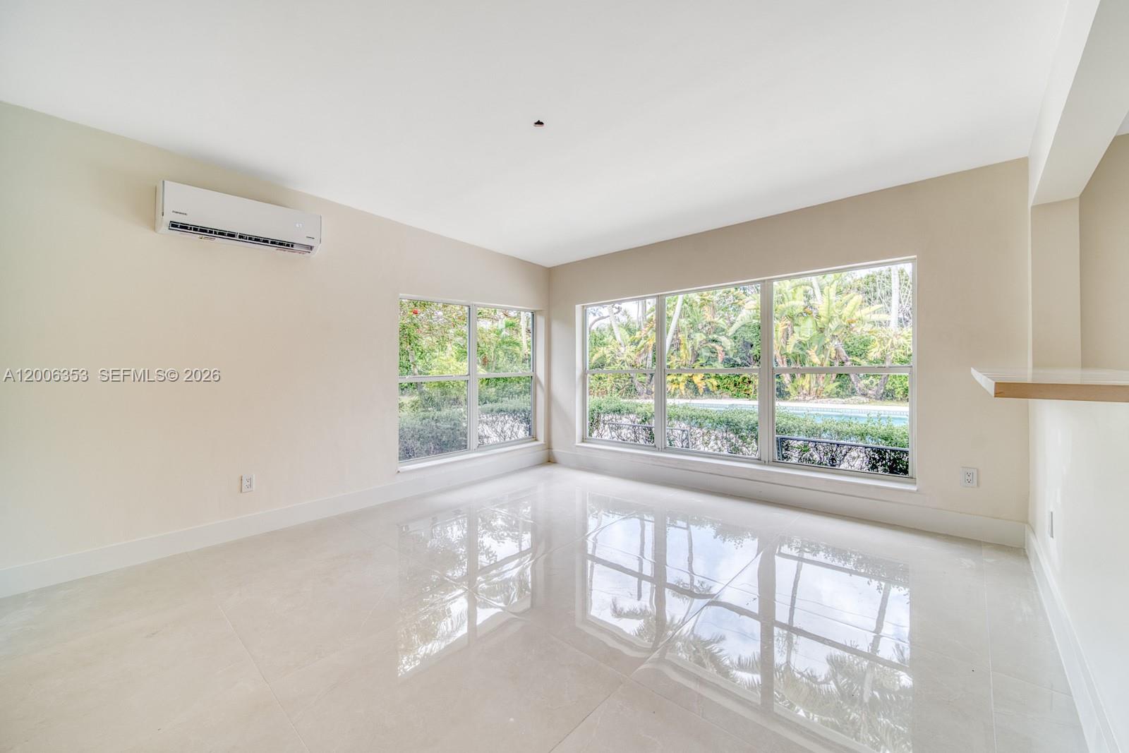 15730 SW 87th Ct, Palmetto Bay FL 33157
