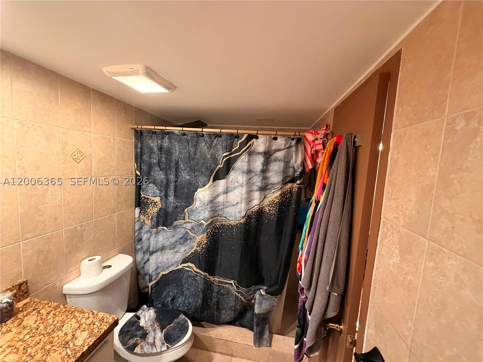 100 Golden Isles Dr #810, Hallandale Beach FL 33009