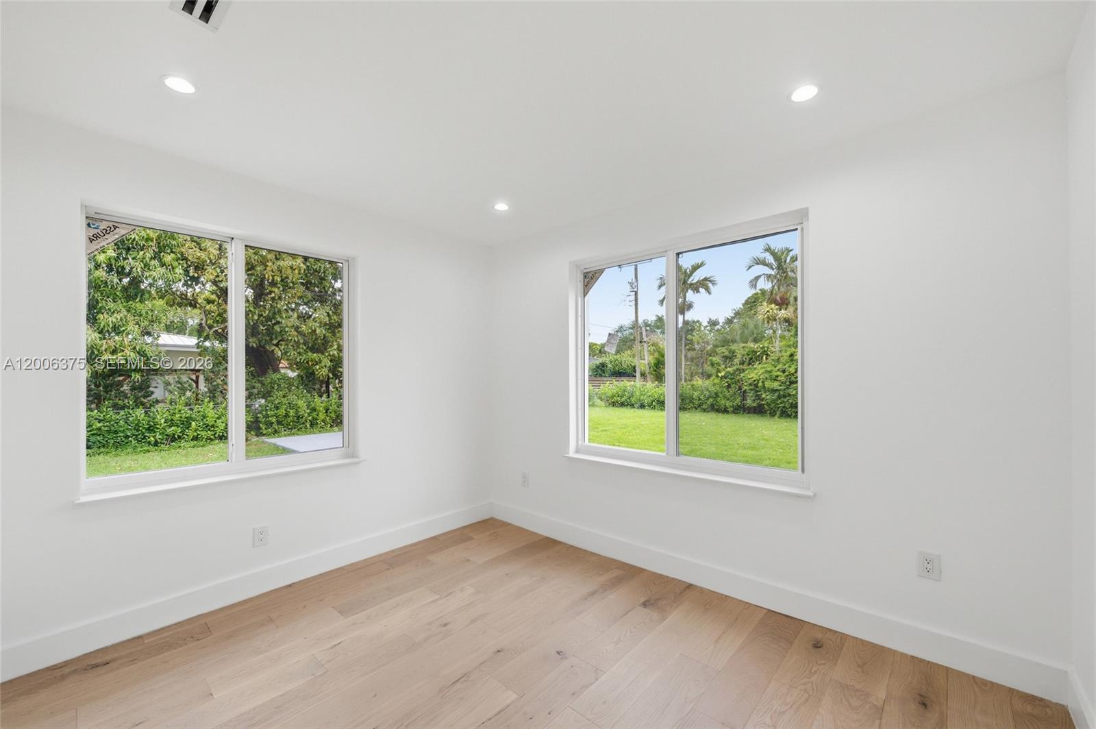 5735 SW 12th St, West Miami FL 33144
