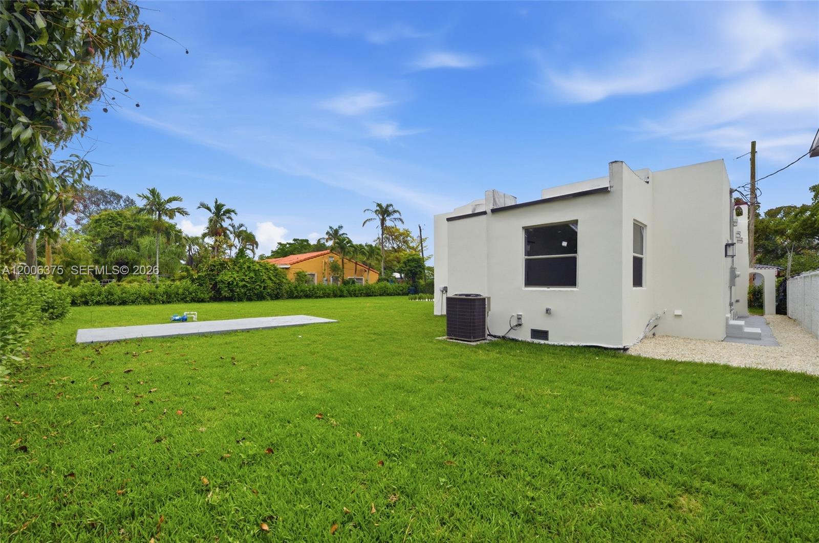 5735 SW 12th St, West Miami FL 33144