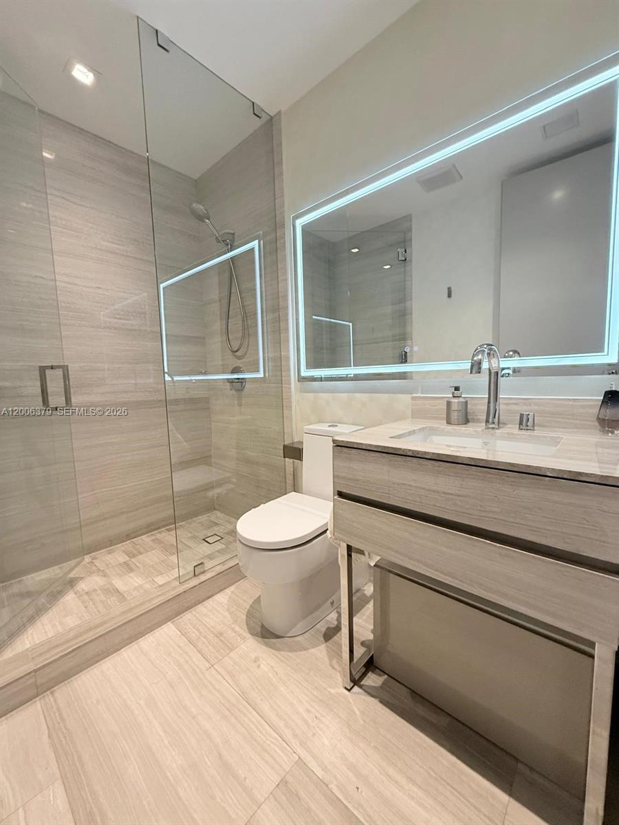 18975 Collins Ave #304, Sunny Isles Beach FL 33160