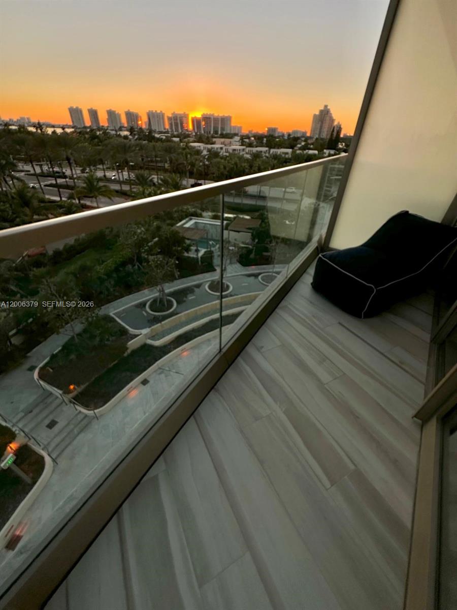 18975 Collins Ave #304, Sunny Isles Beach FL 33160