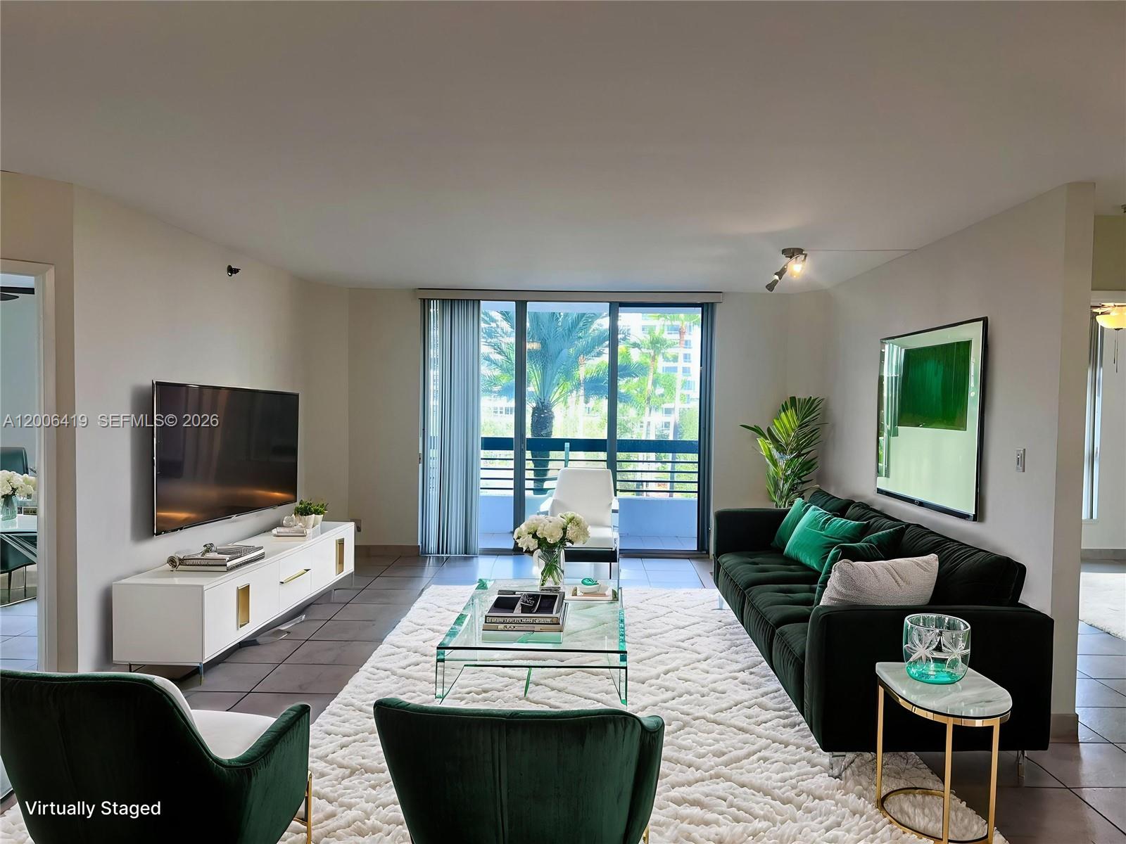3600 Mystic Pointe Dr #511, Aventura FL 33180