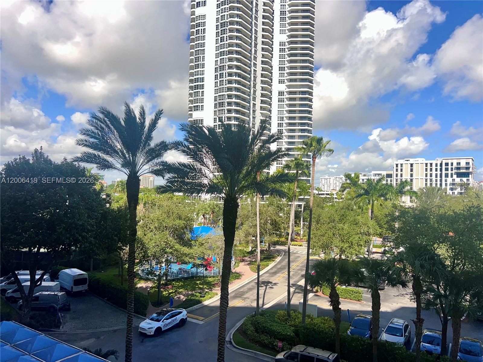 3600 Mystic Pointe Dr #511, Aventura FL 33180