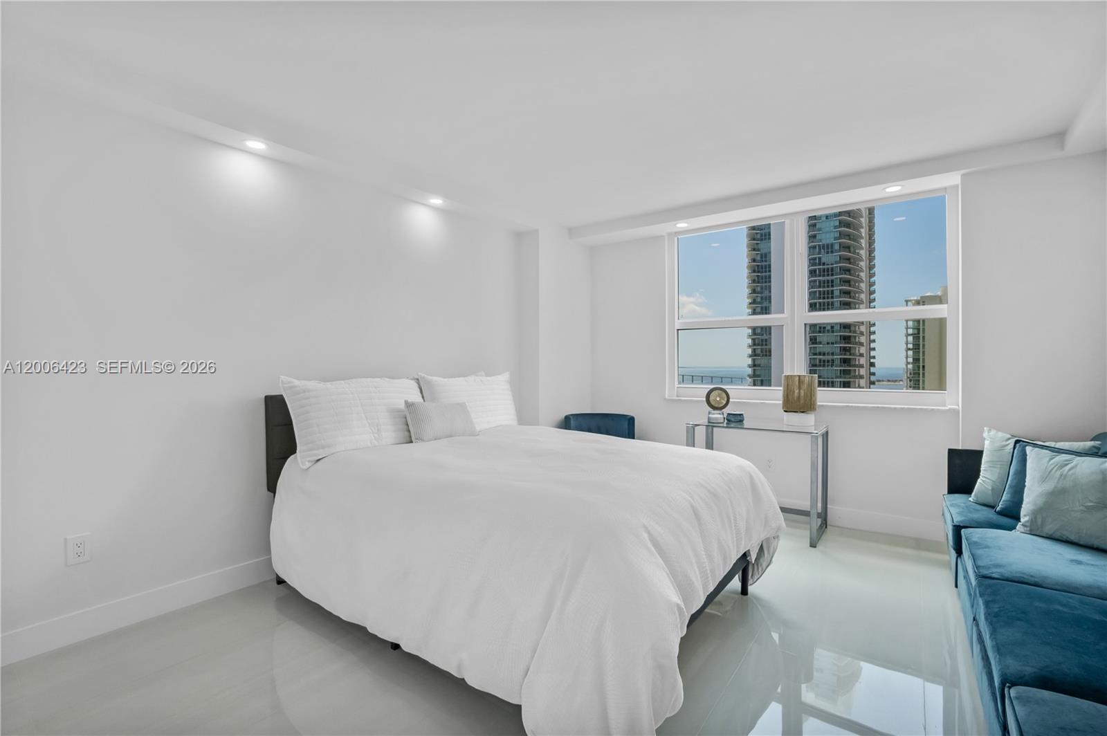1155 Brickell Bay Dr #2003, Miami FL 33131