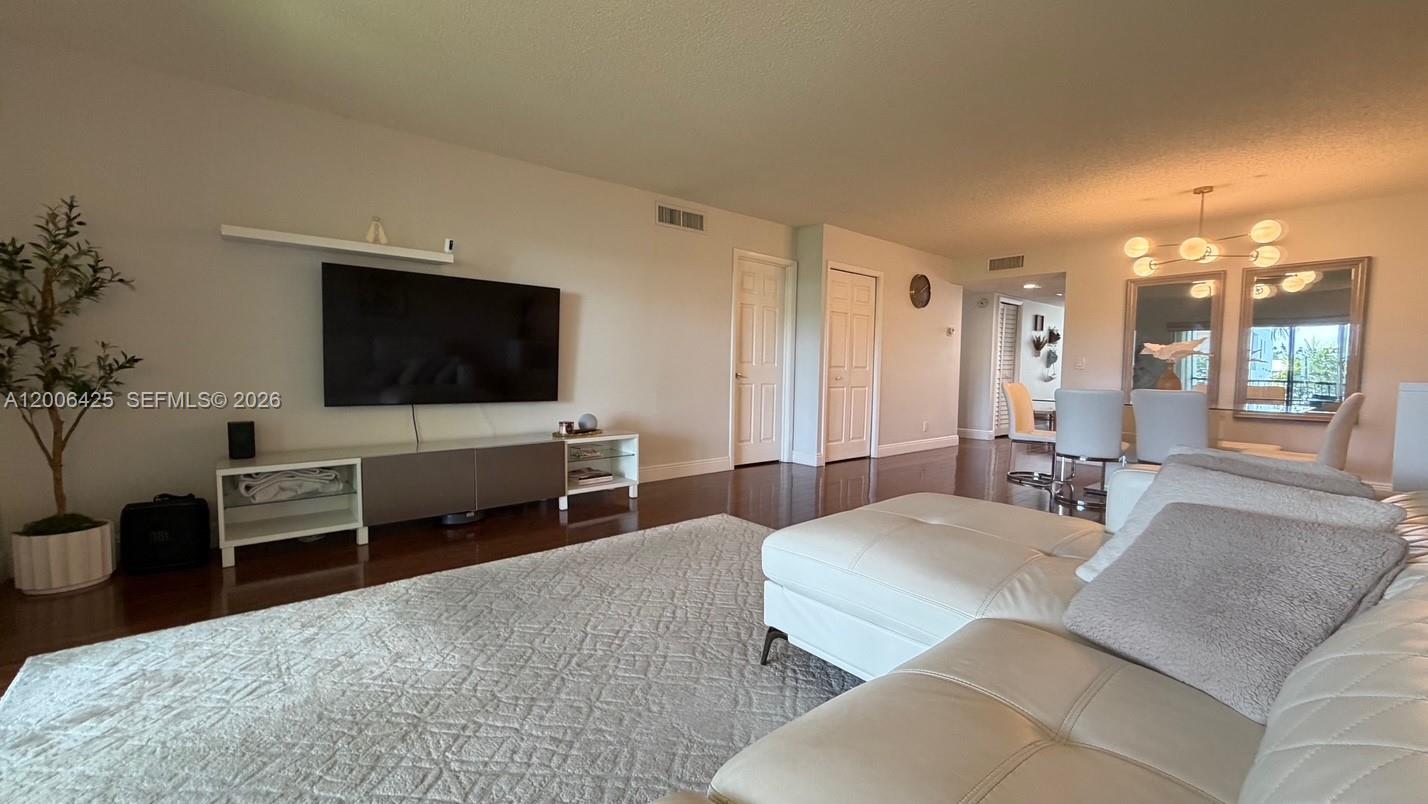 16551 Blatt Blvd #205, Weston FL 33326