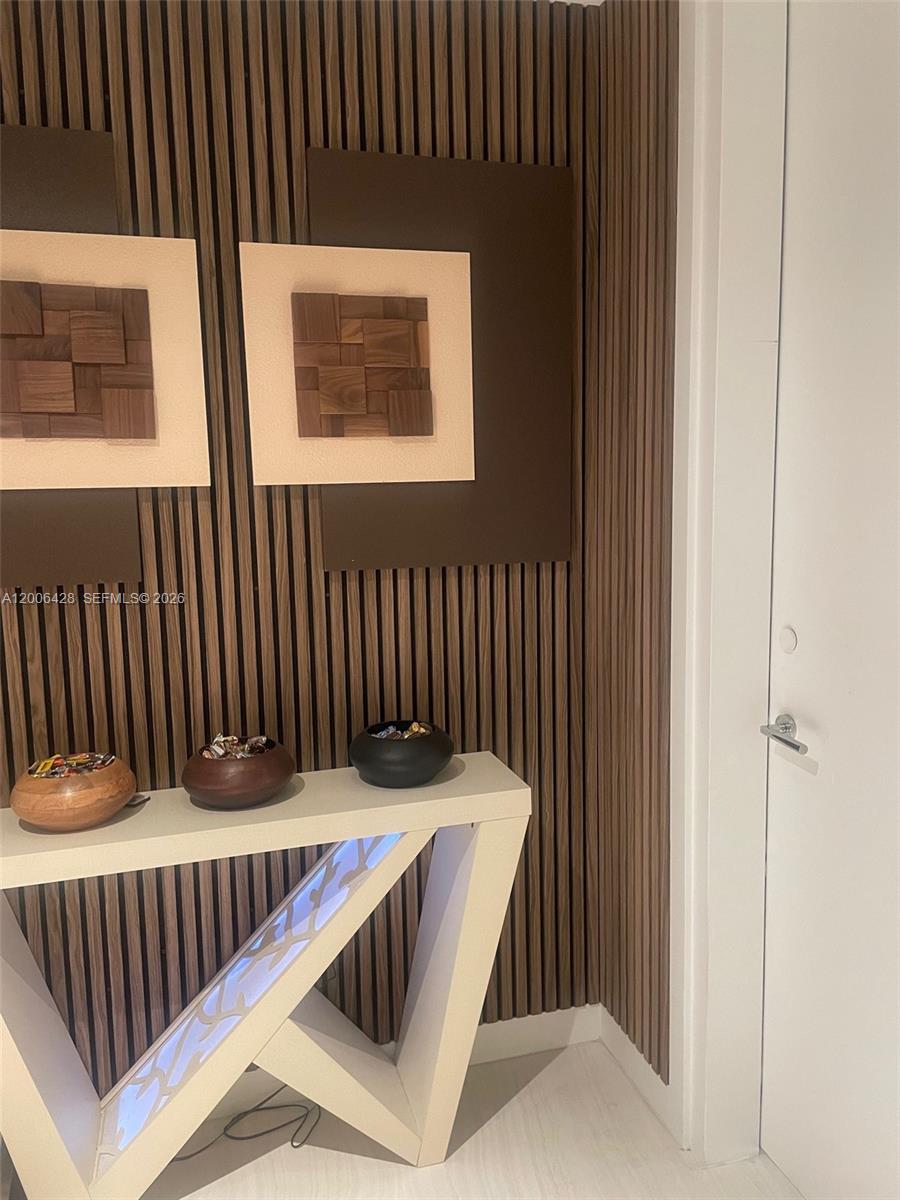220 SE Mizner Blvd #321, Boca Raton FL 33432