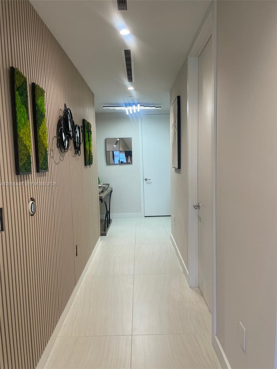 220 SE Mizner Blvd #321, Boca Raton FL 33432