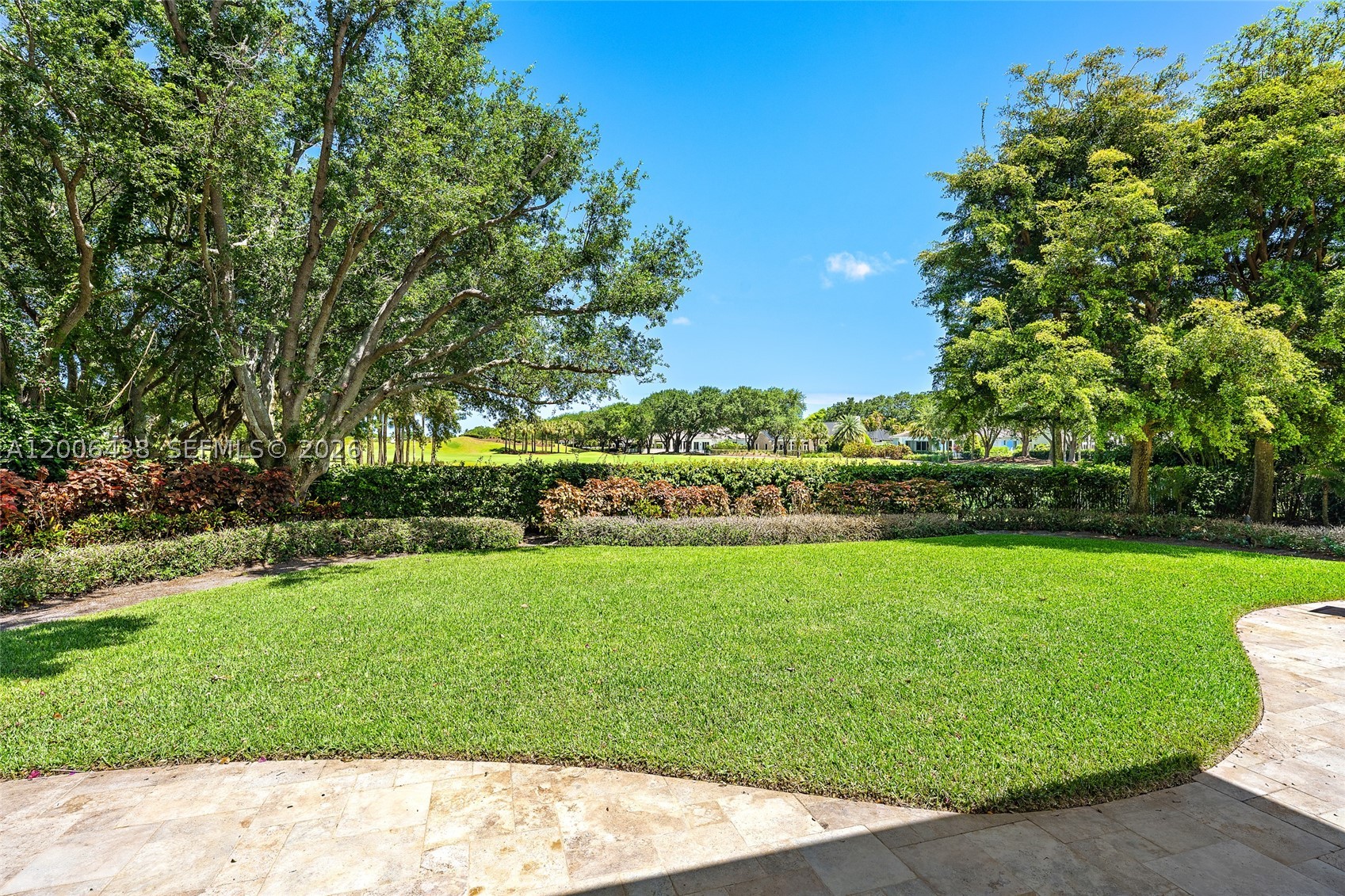 106 Commodore Dr, Jupiter FL 33477