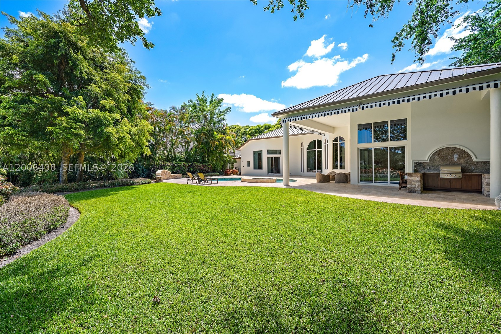 106 Commodore Dr, Jupiter FL 33477