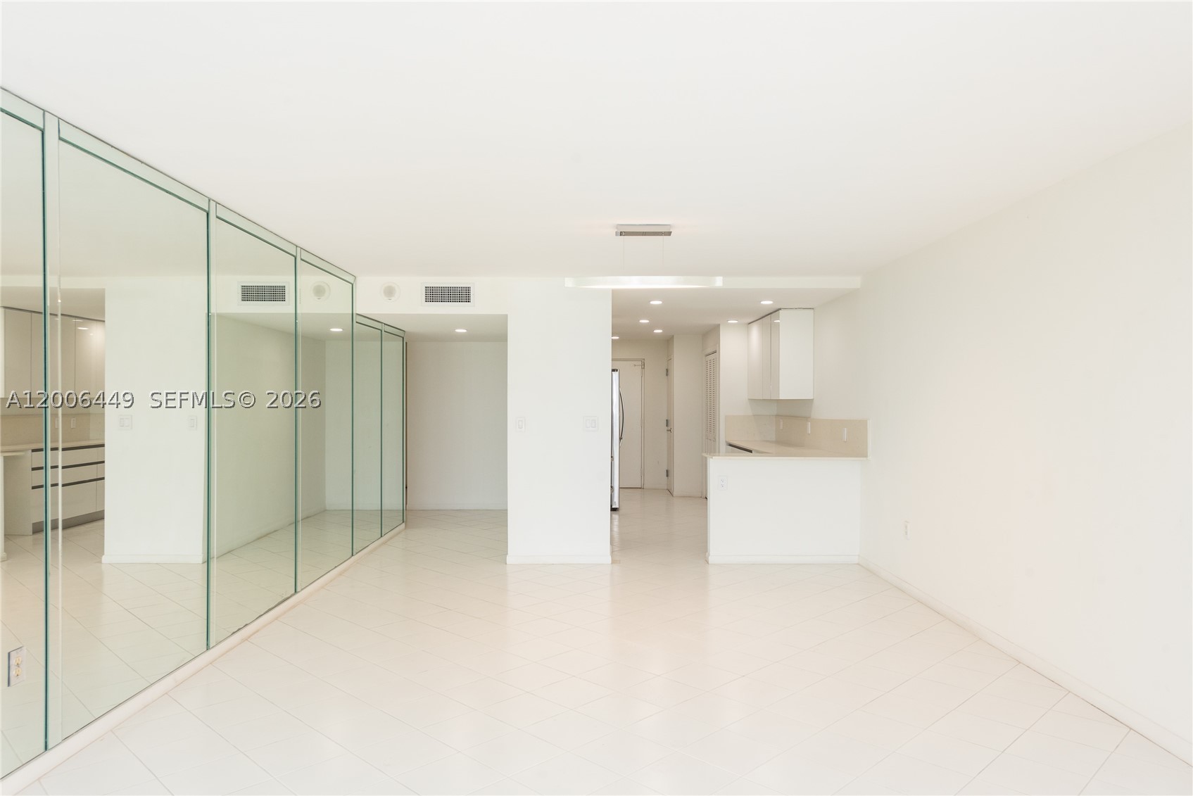600 Grapetree Dr #8FS, Key Biscayne FL 33149