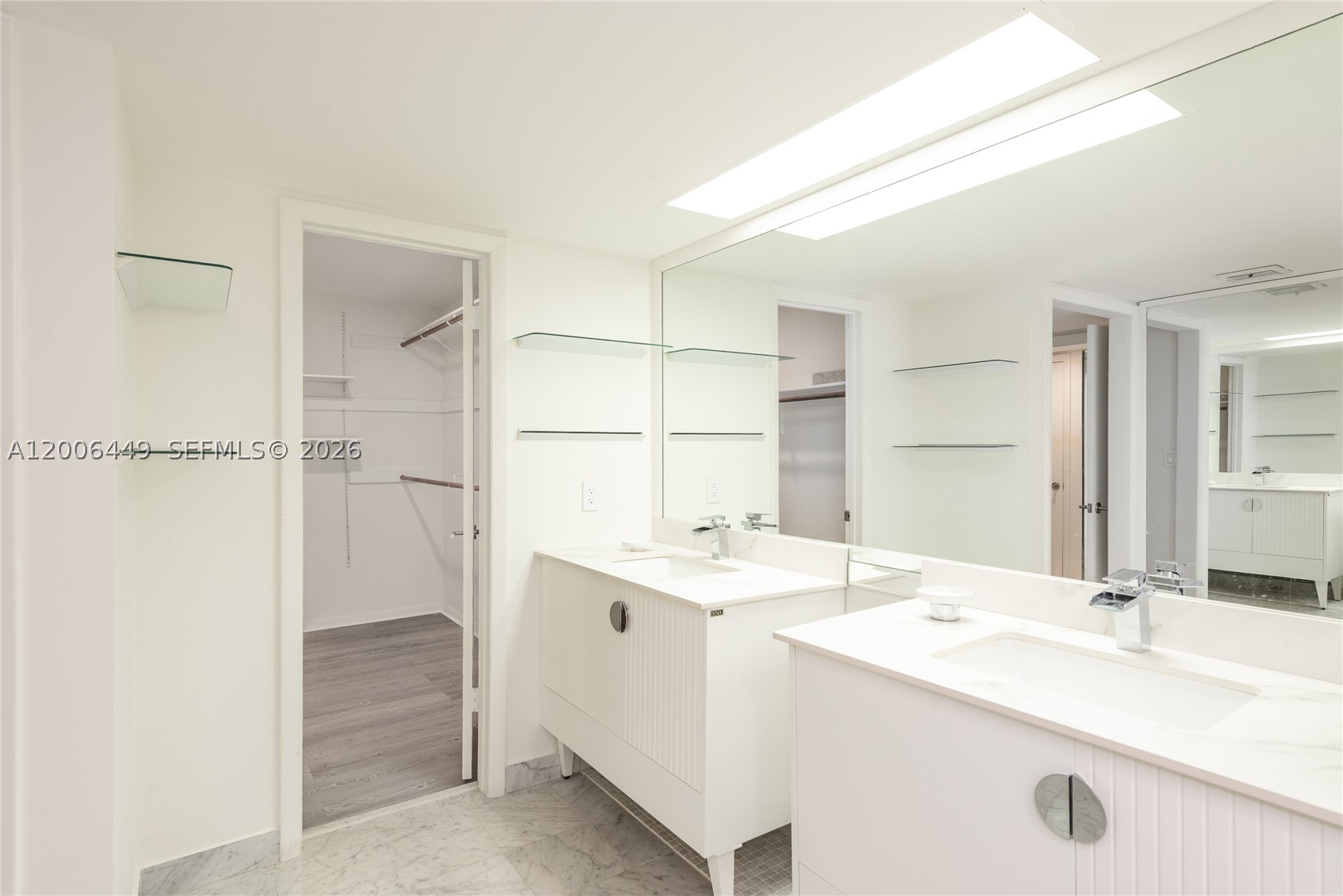 600 Grapetree Dr #8FS, Key Biscayne FL 33149