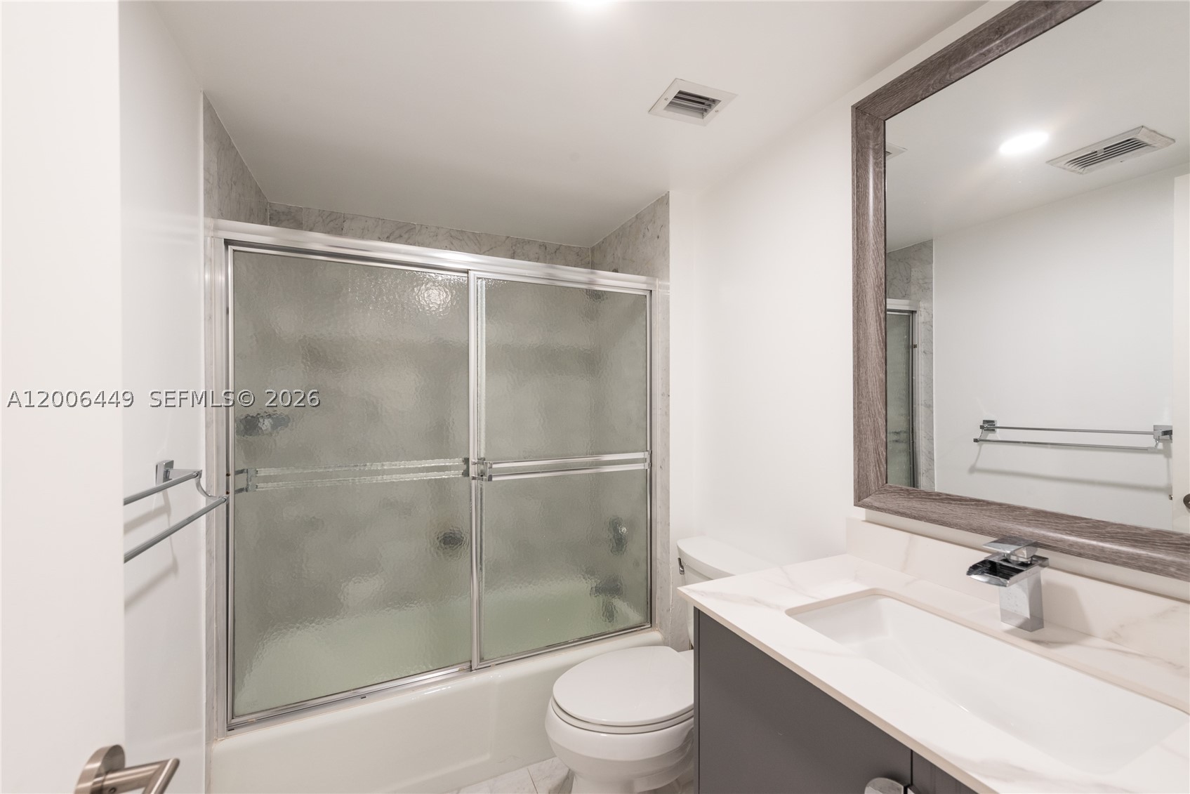 600 Grapetree Dr #8FS, Key Biscayne FL 33149