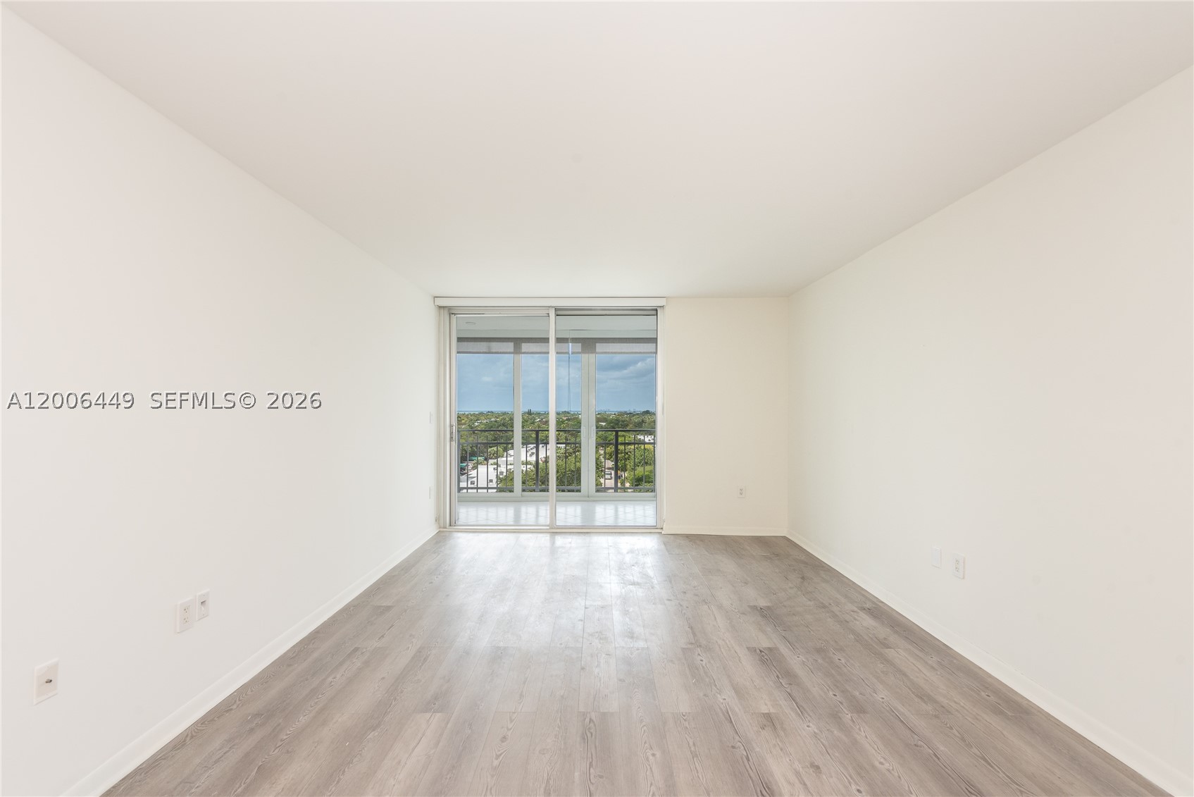 600 Grapetree Dr #8FS, Key Biscayne FL 33149