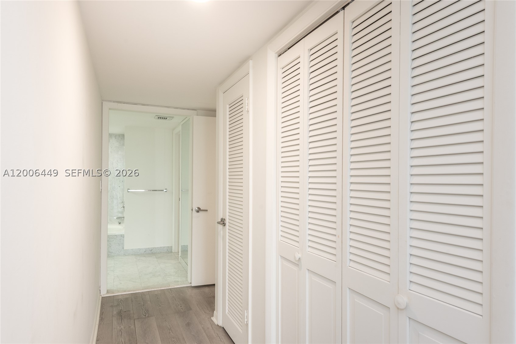 600 Grapetree Dr #8FS, Key Biscayne FL 33149