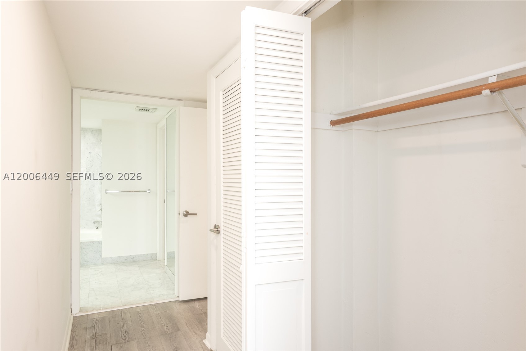 600 Grapetree Dr #8FS, Key Biscayne FL 33149