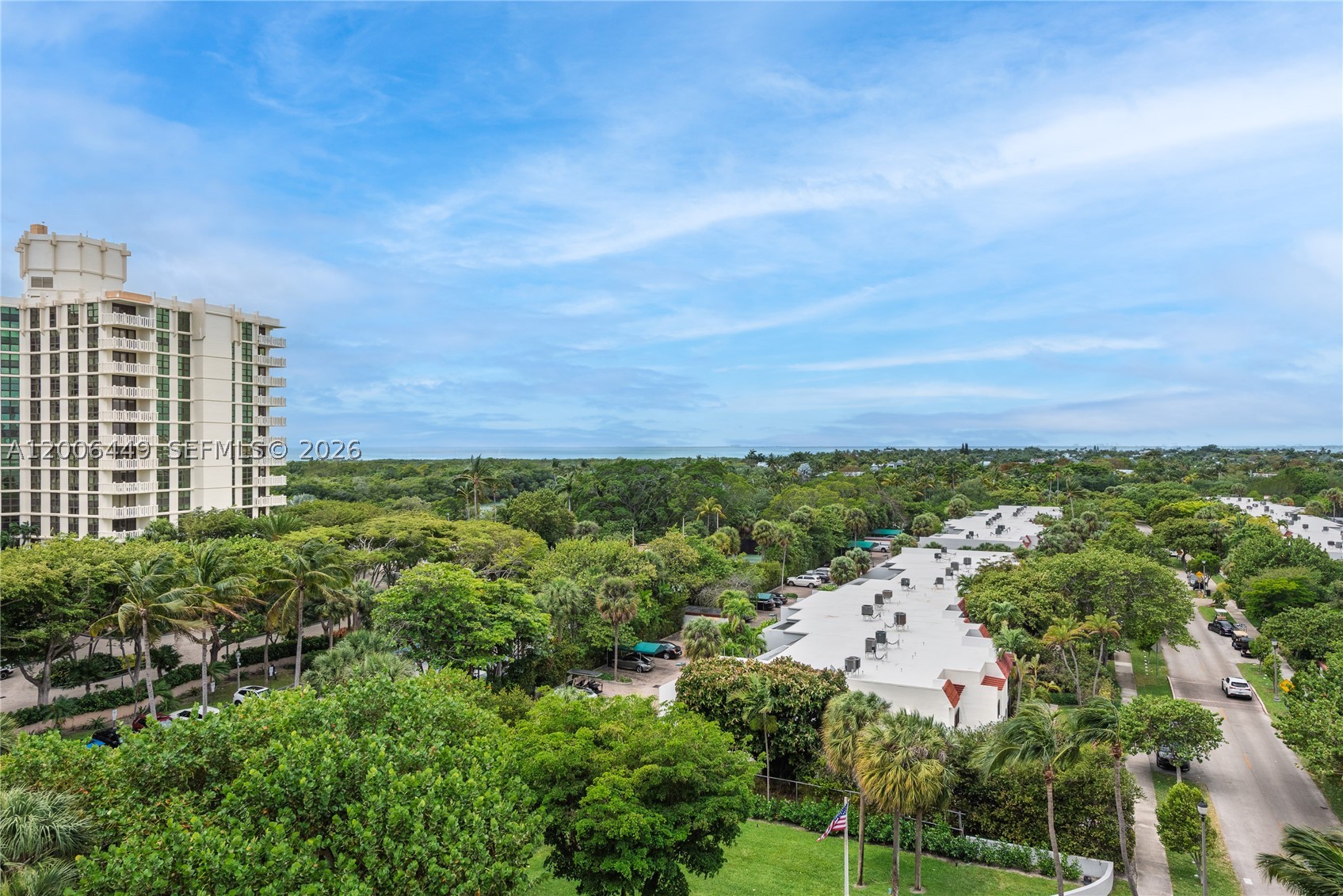 600 Grapetree Dr #8FS, Key Biscayne FL 33149