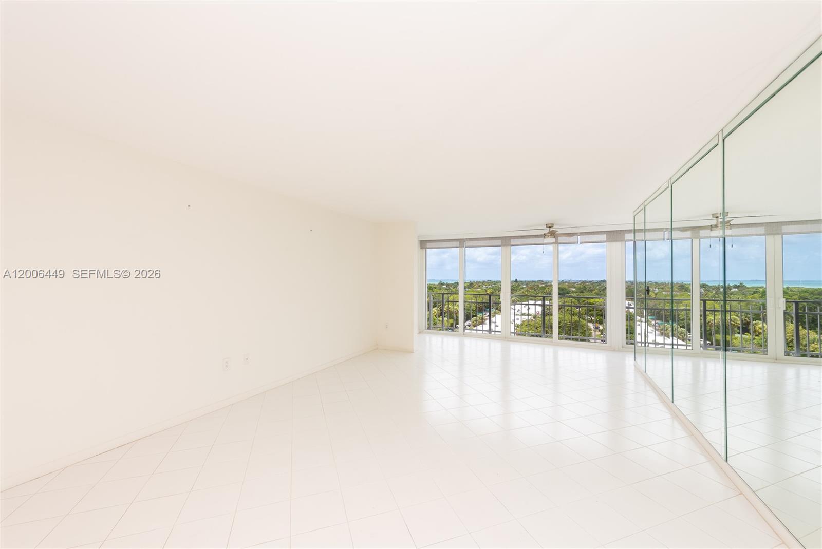 600 Grapetree Dr #8FS, Key Biscayne FL 33149
