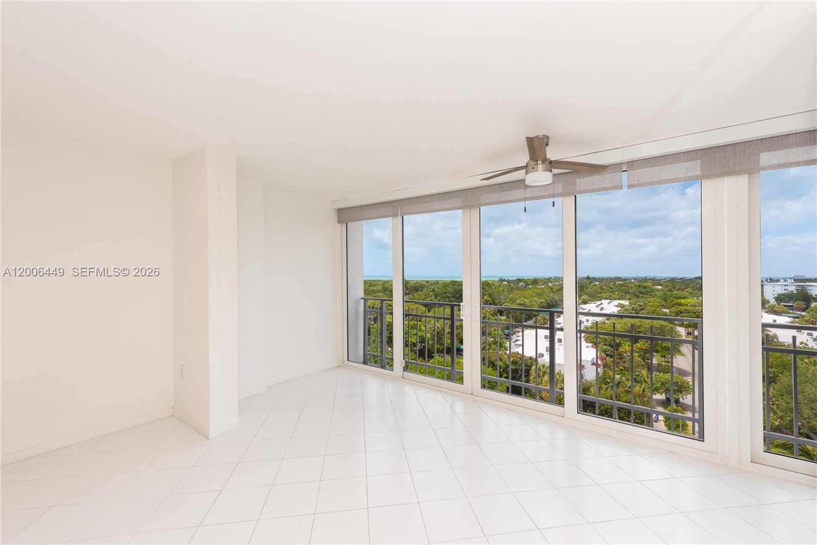 600 Grapetree Dr #8FS, Key Biscayne FL 33149