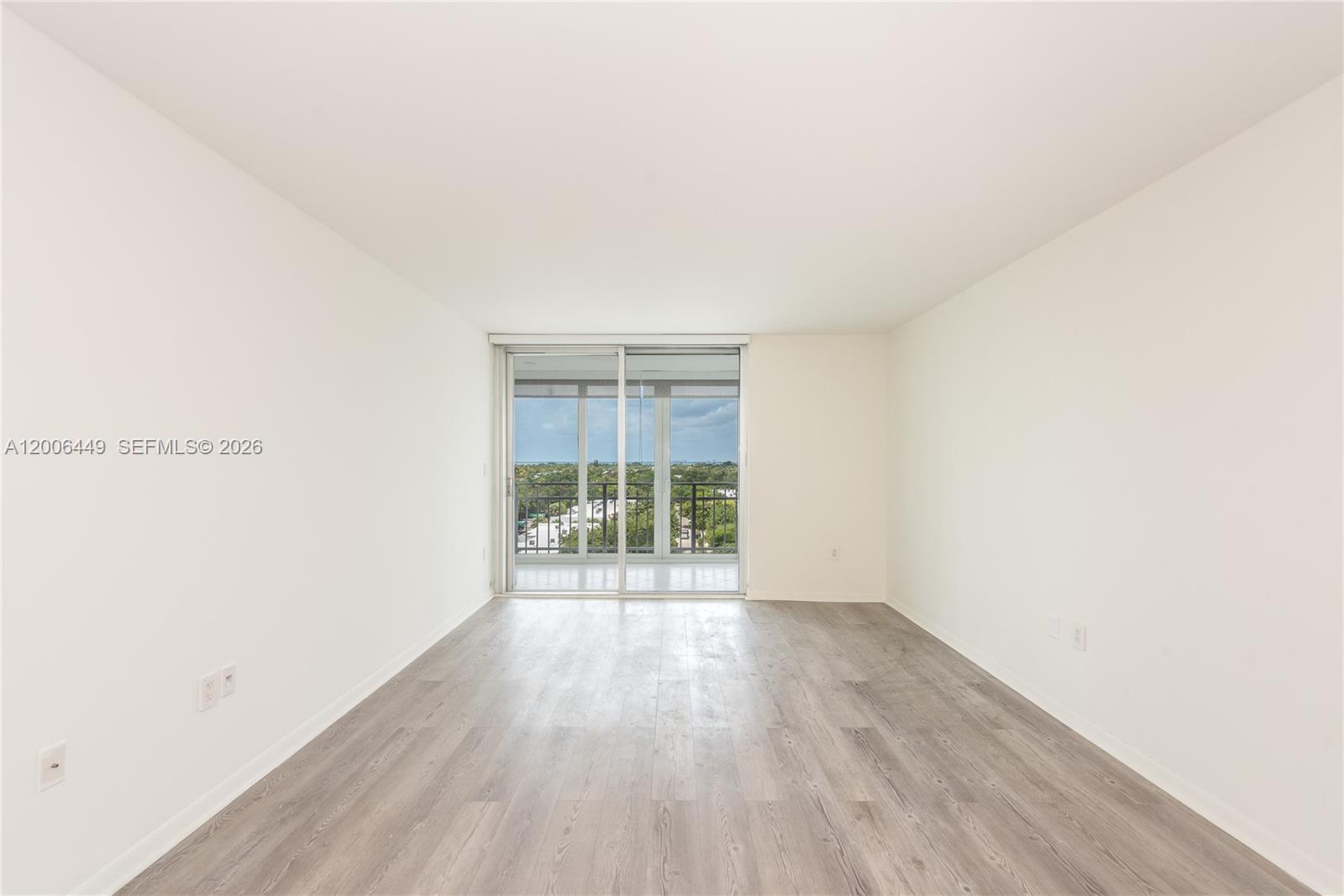 600 Grapetree Dr #8FS, Key Biscayne FL 33149