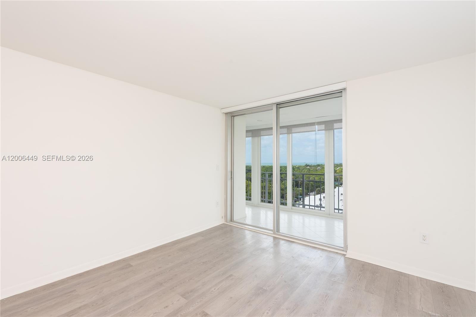 600 Grapetree Dr #8FS, Key Biscayne FL 33149