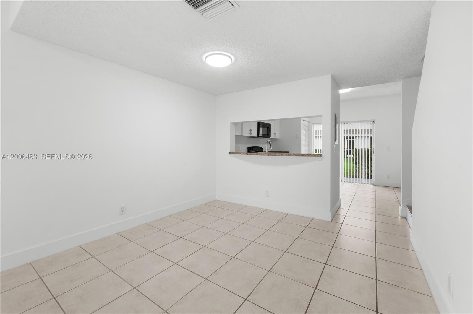40 Simonton Cir #40, Weston FL 33326
