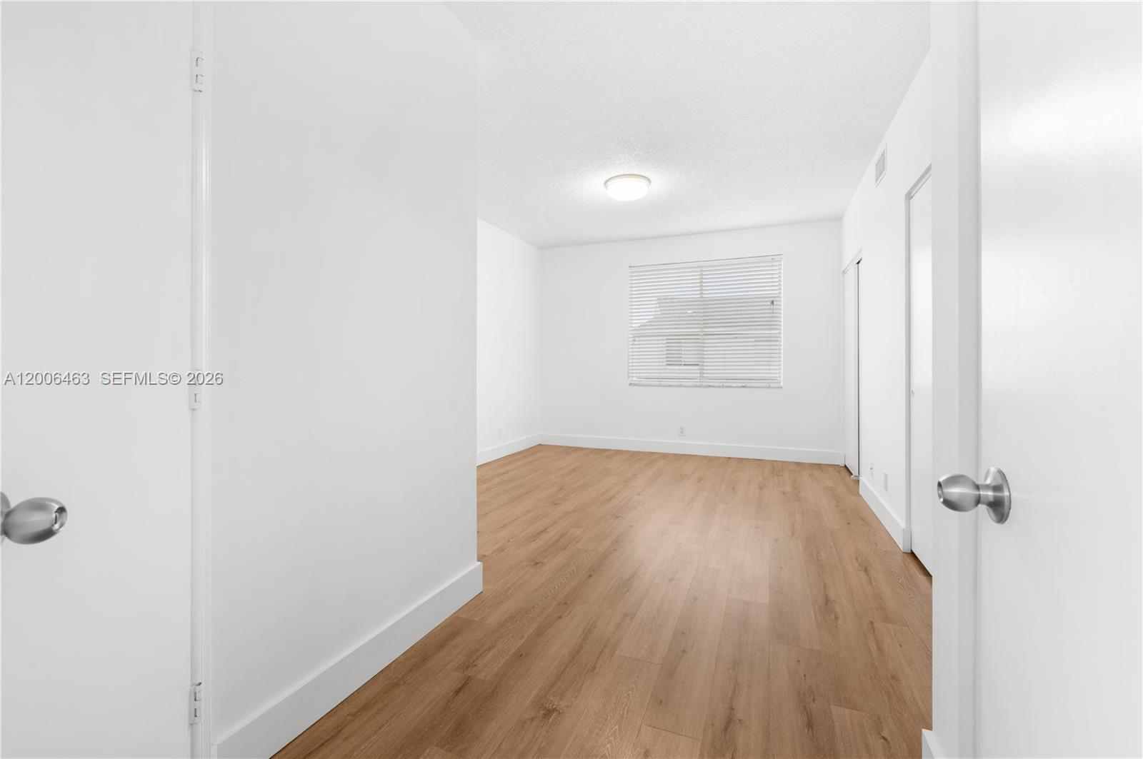 40 Simonton Cir #40, Weston FL 33326