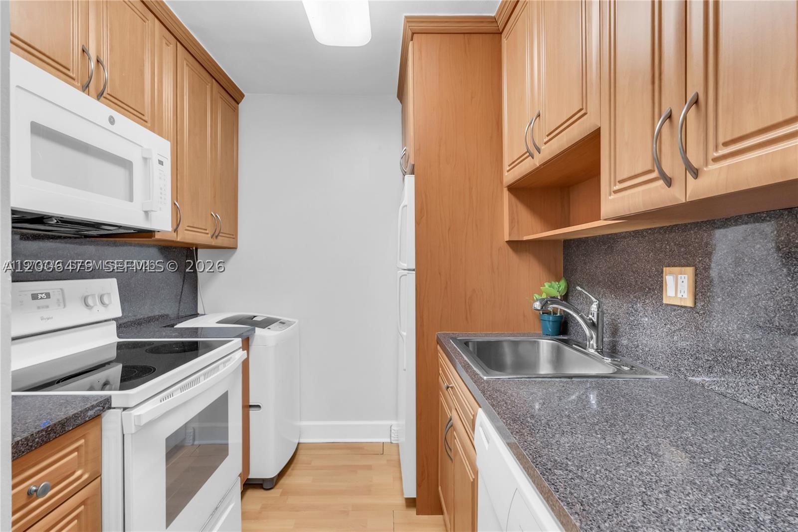 5055 NW 7th St #504, Miami FL 33126
