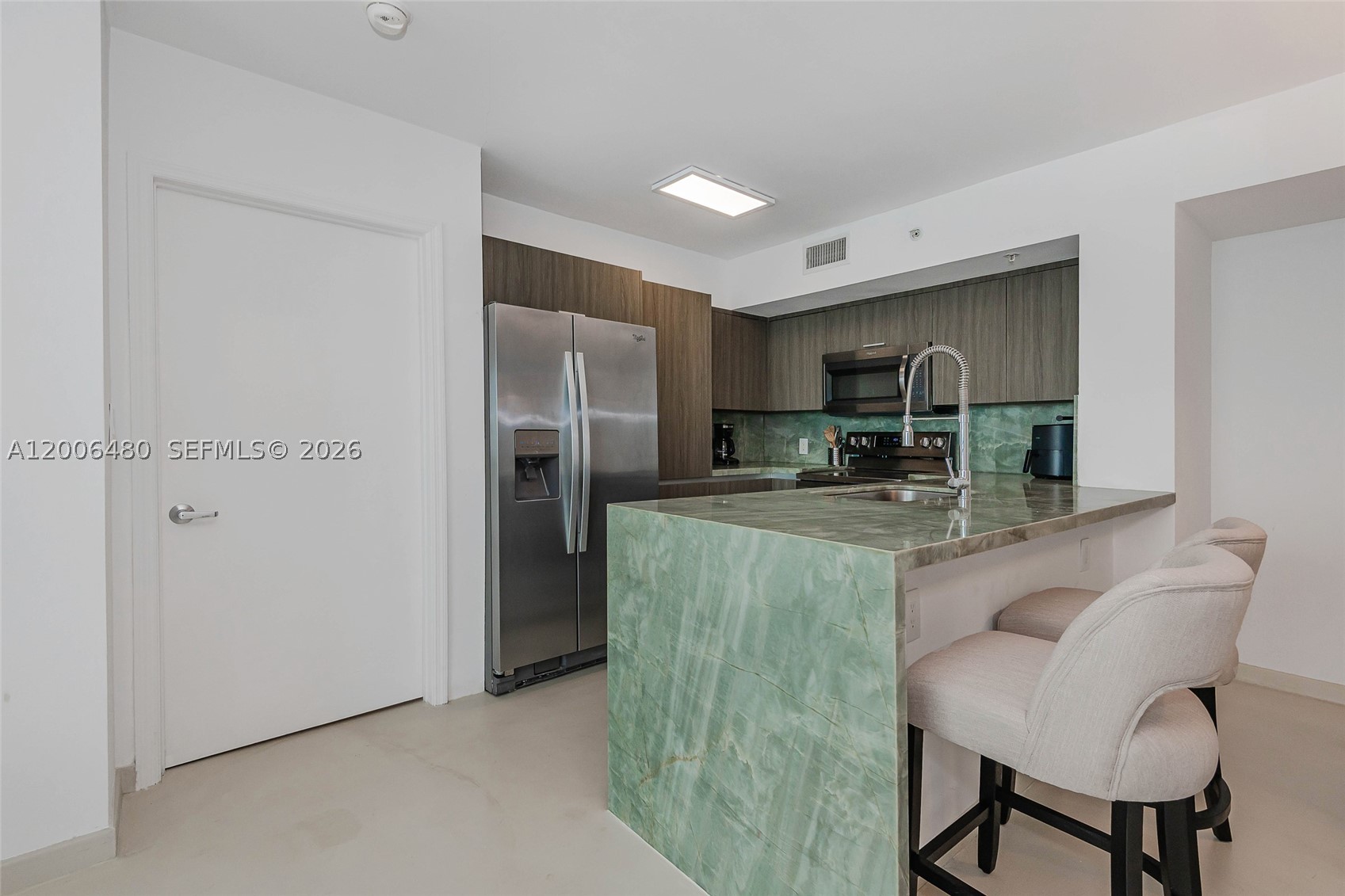 90 Alton Rd #2304, Miami Beach FL 33139