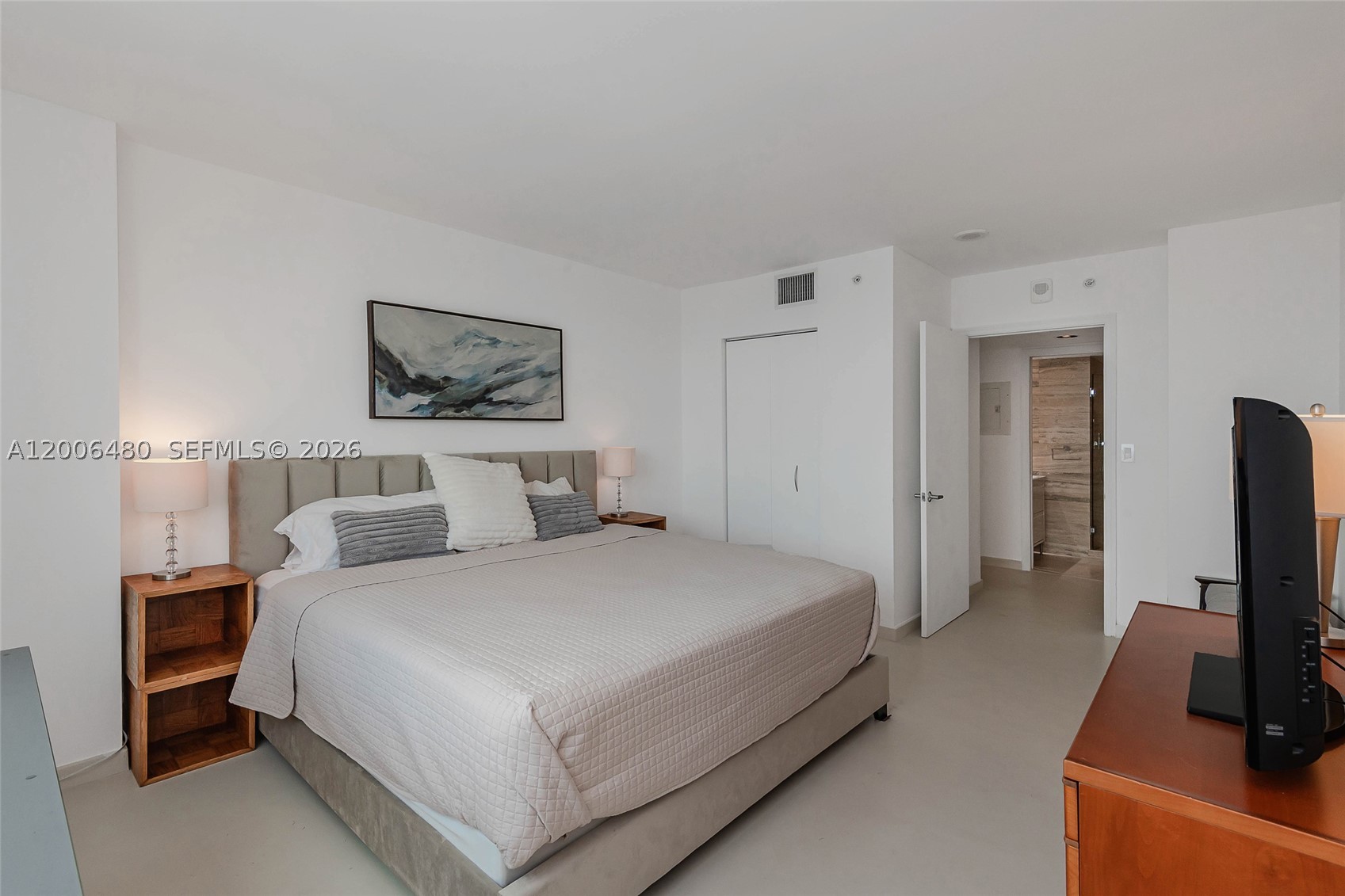 90 Alton Rd #2304, Miami Beach FL 33139