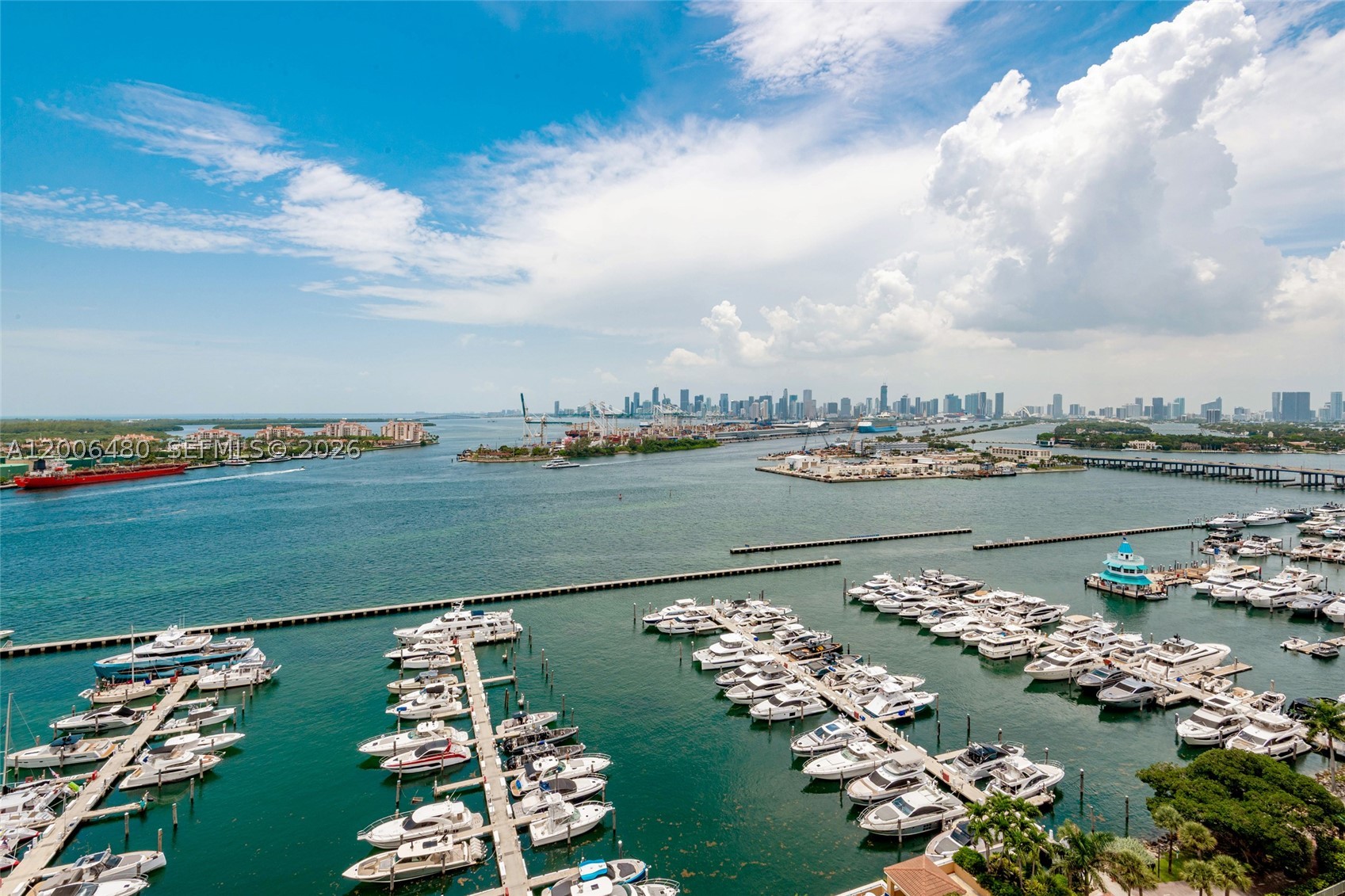 90 Alton Rd #2304, Miami Beach FL 33139