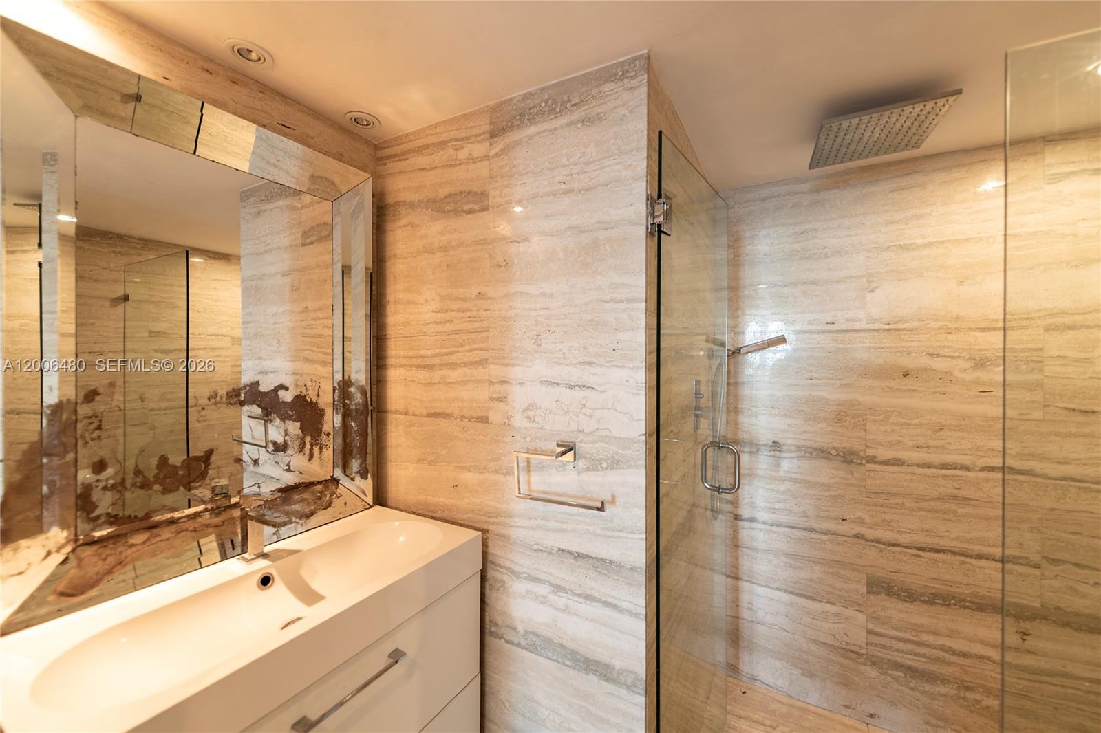 90 Alton Rd #2304, Miami Beach FL 33139