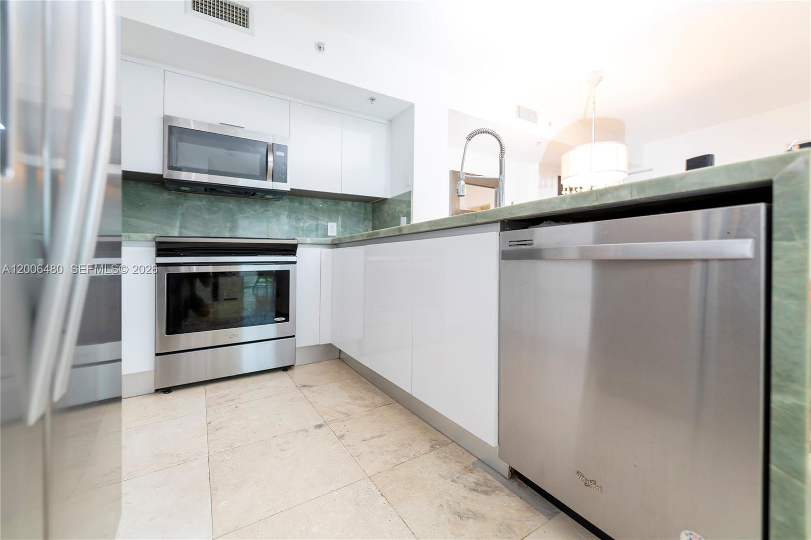 90 Alton Rd #2304, Miami Beach FL 33139