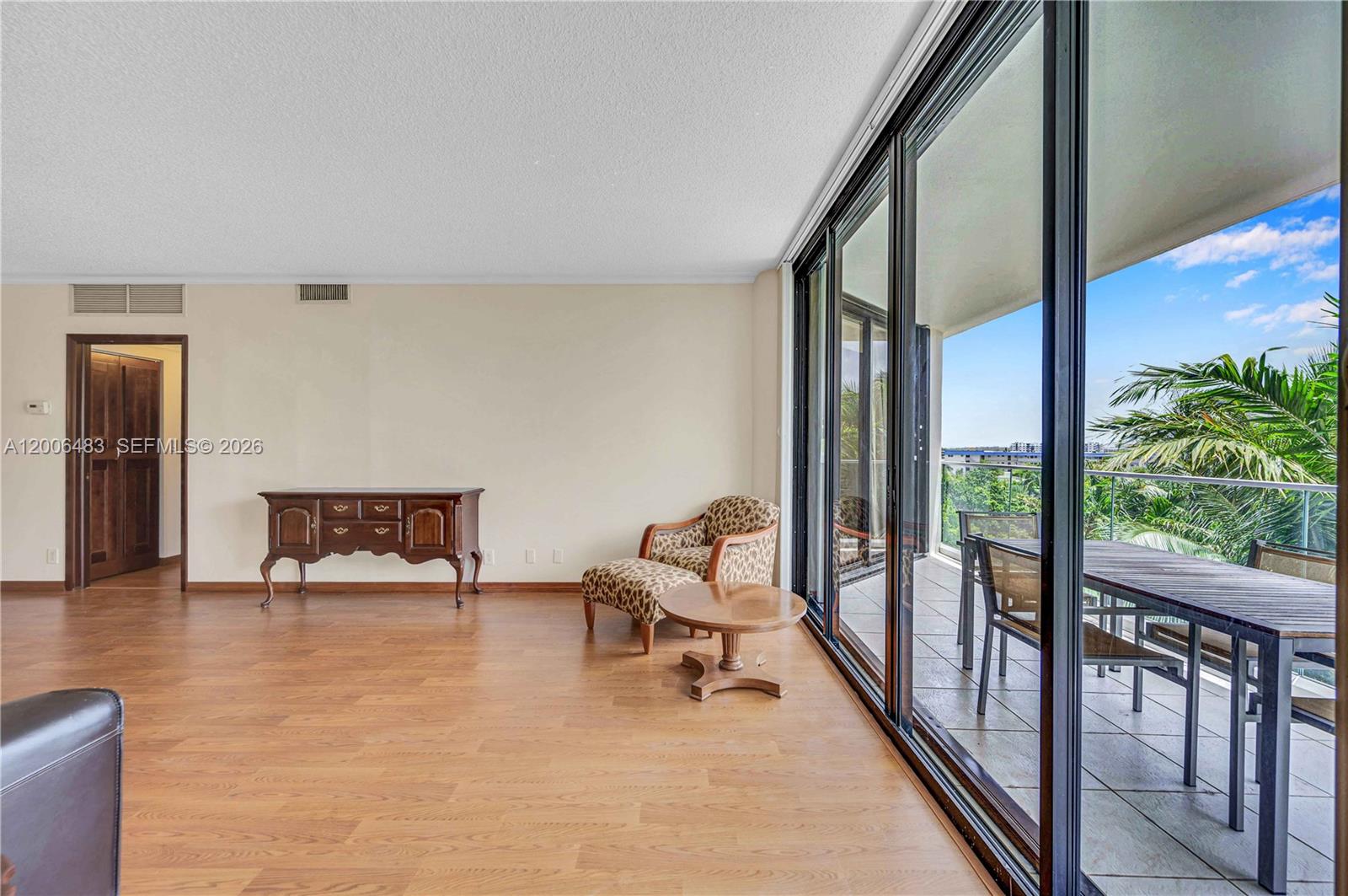 2800 Island Blvd #603, Aventura FL 33160