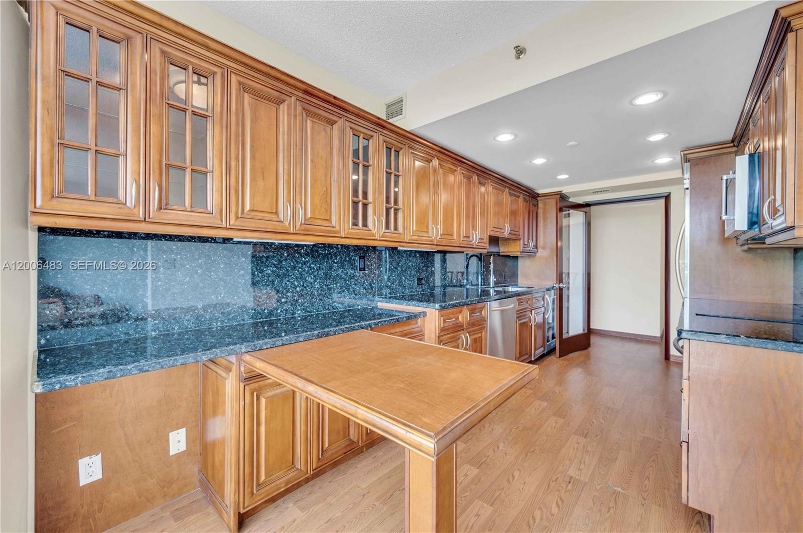 2800 Island Blvd #603, Aventura FL 33160