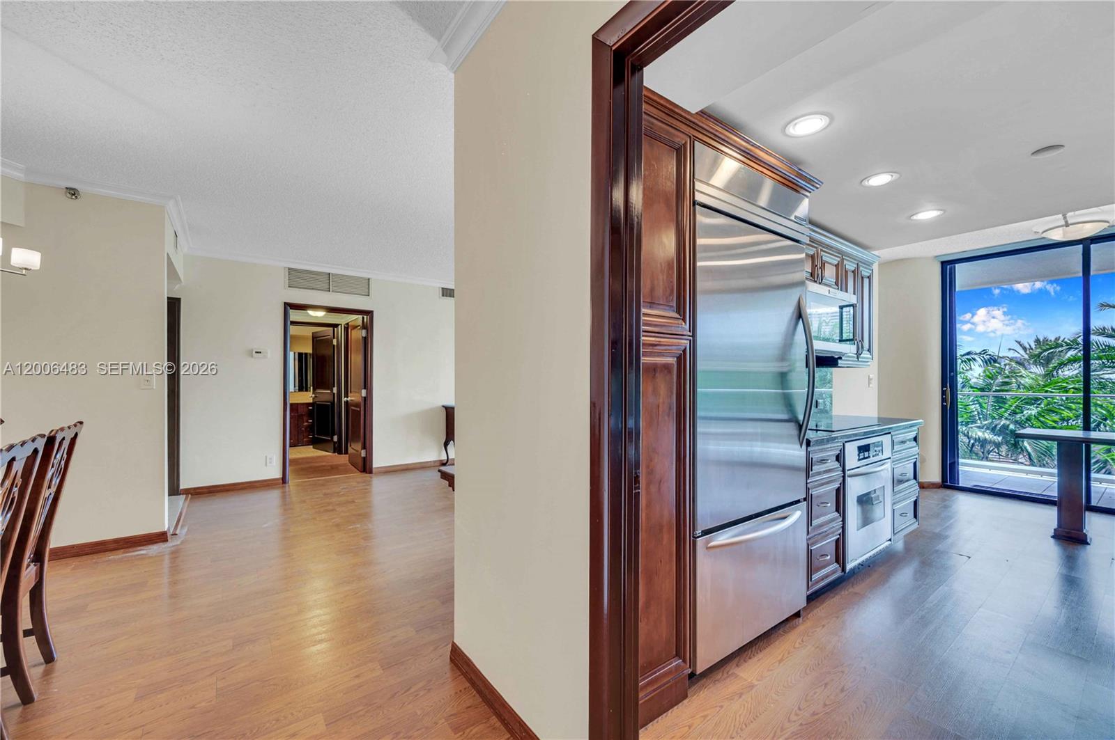 2800 Island Blvd #603, Aventura FL 33160