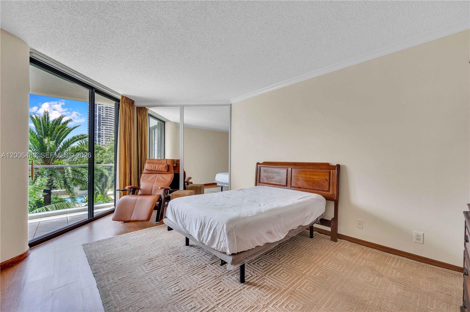 2800 Island Blvd #603, Aventura FL 33160