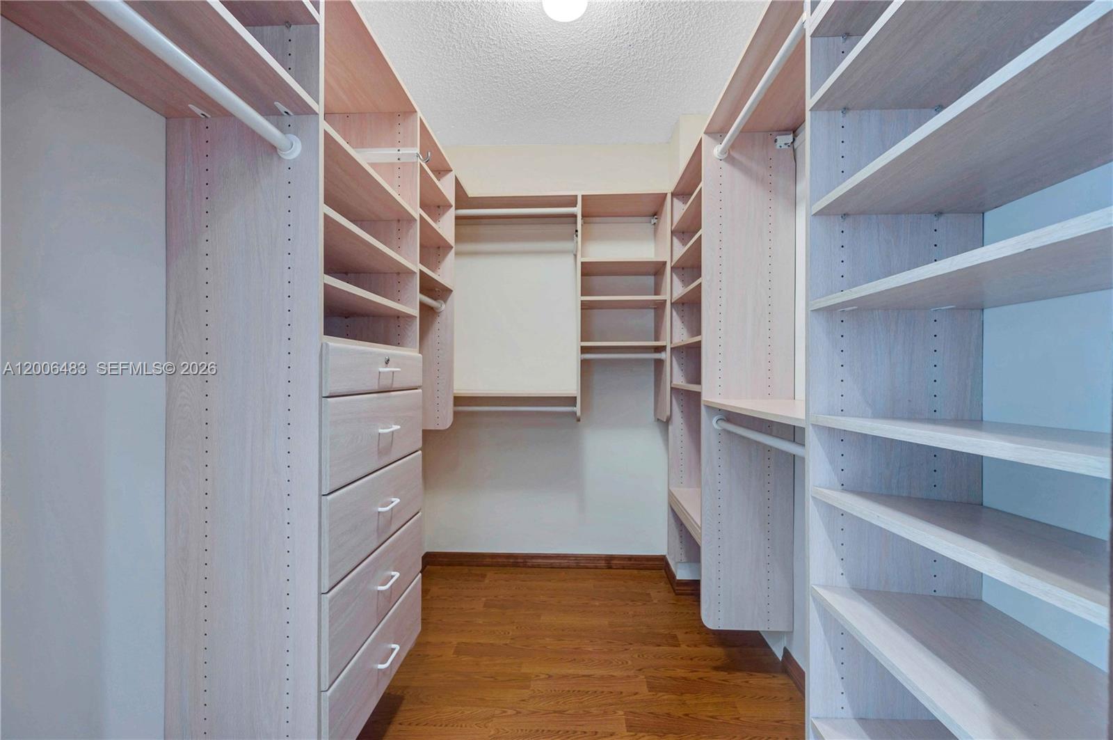 2800 Island Blvd #603, Aventura FL 33160