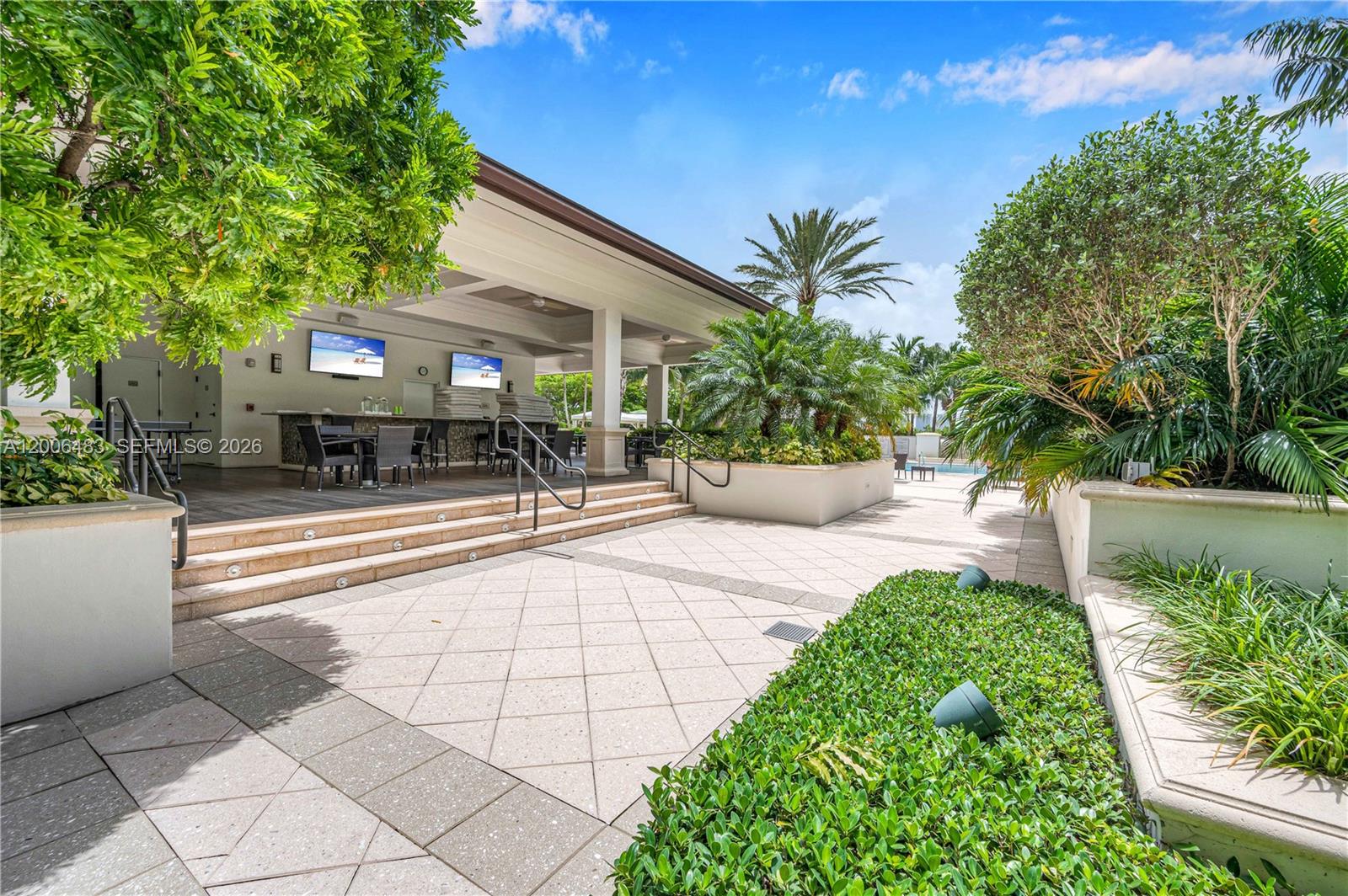 2800 Island Blvd #603, Aventura FL 33160
