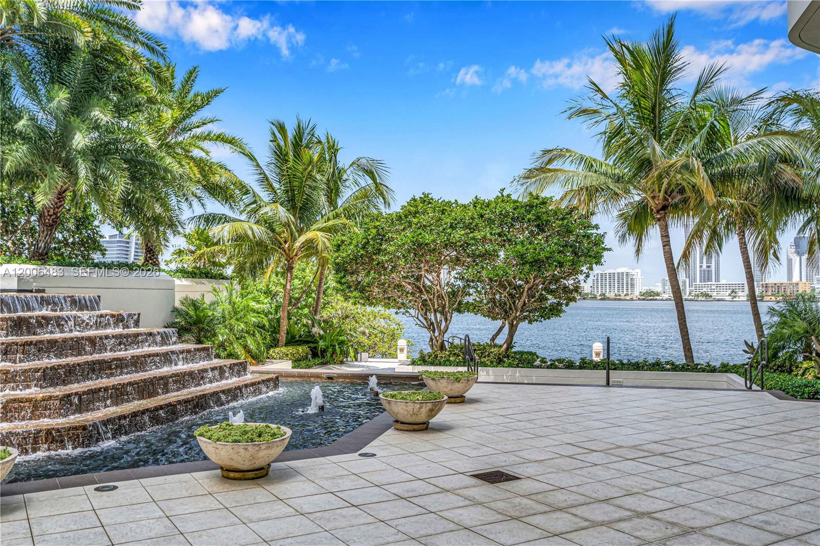 2800 Island Blvd #603, Aventura FL 33160