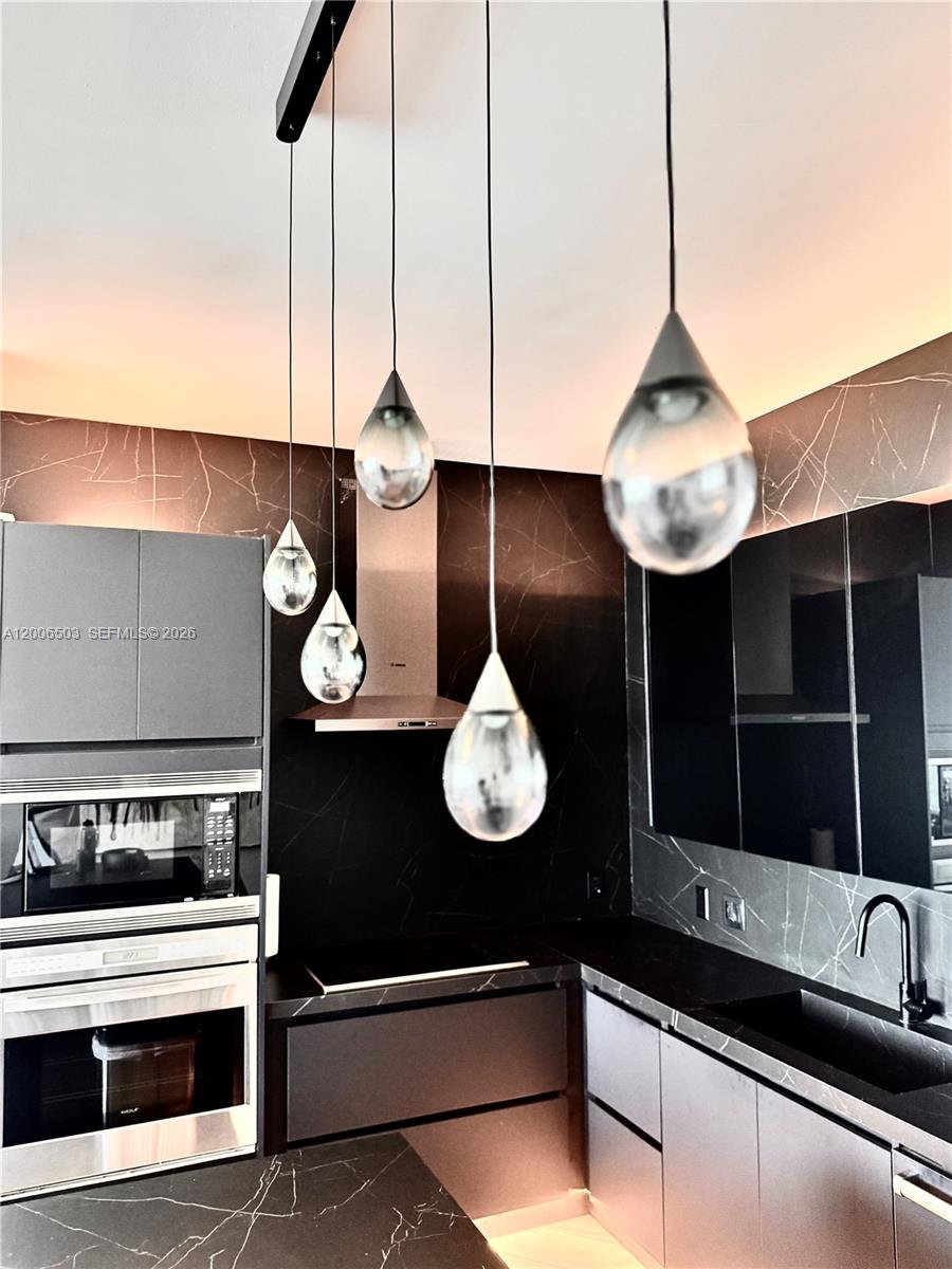 2020 N Bayshore Dr #3408, Miami FL 33137