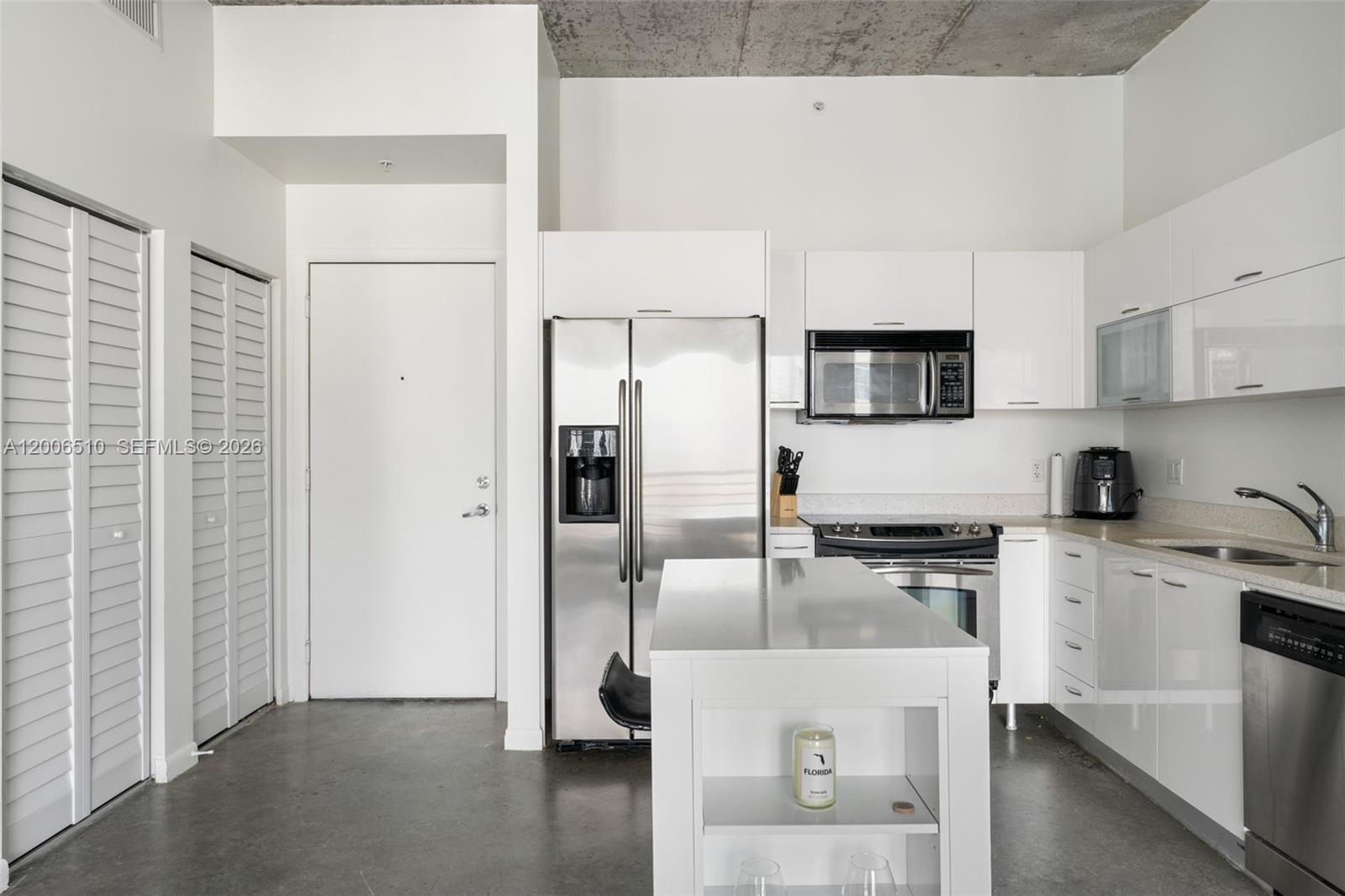 133 NE 2nd Ave #1711, Miami FL 33132