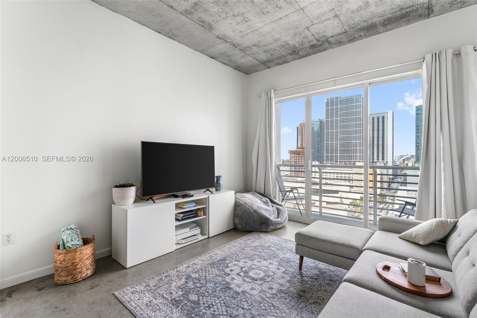 133 NE 2nd Ave #1711, Miami FL 33132