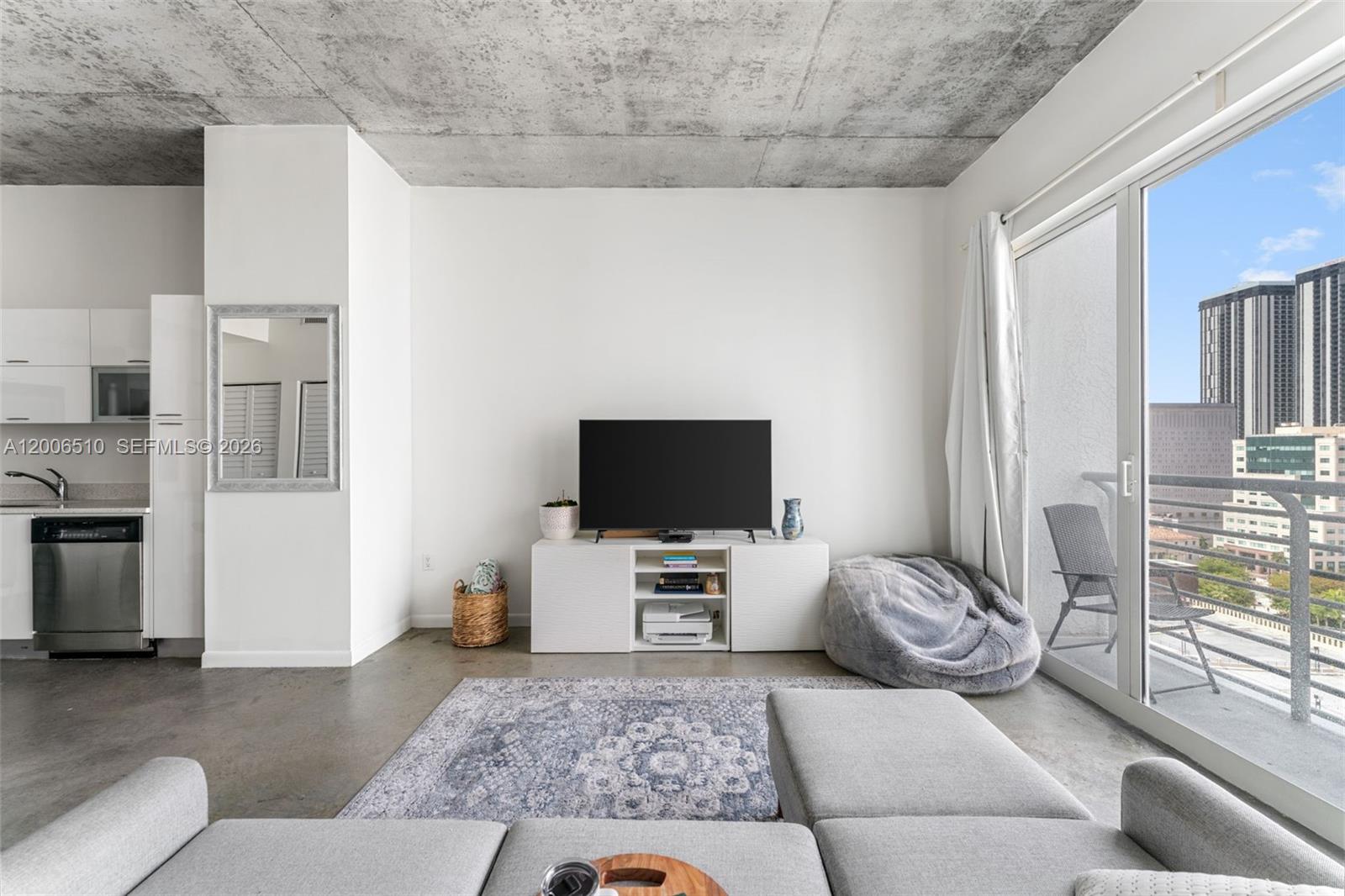 133 NE 2nd Ave #1711, Miami FL 33132